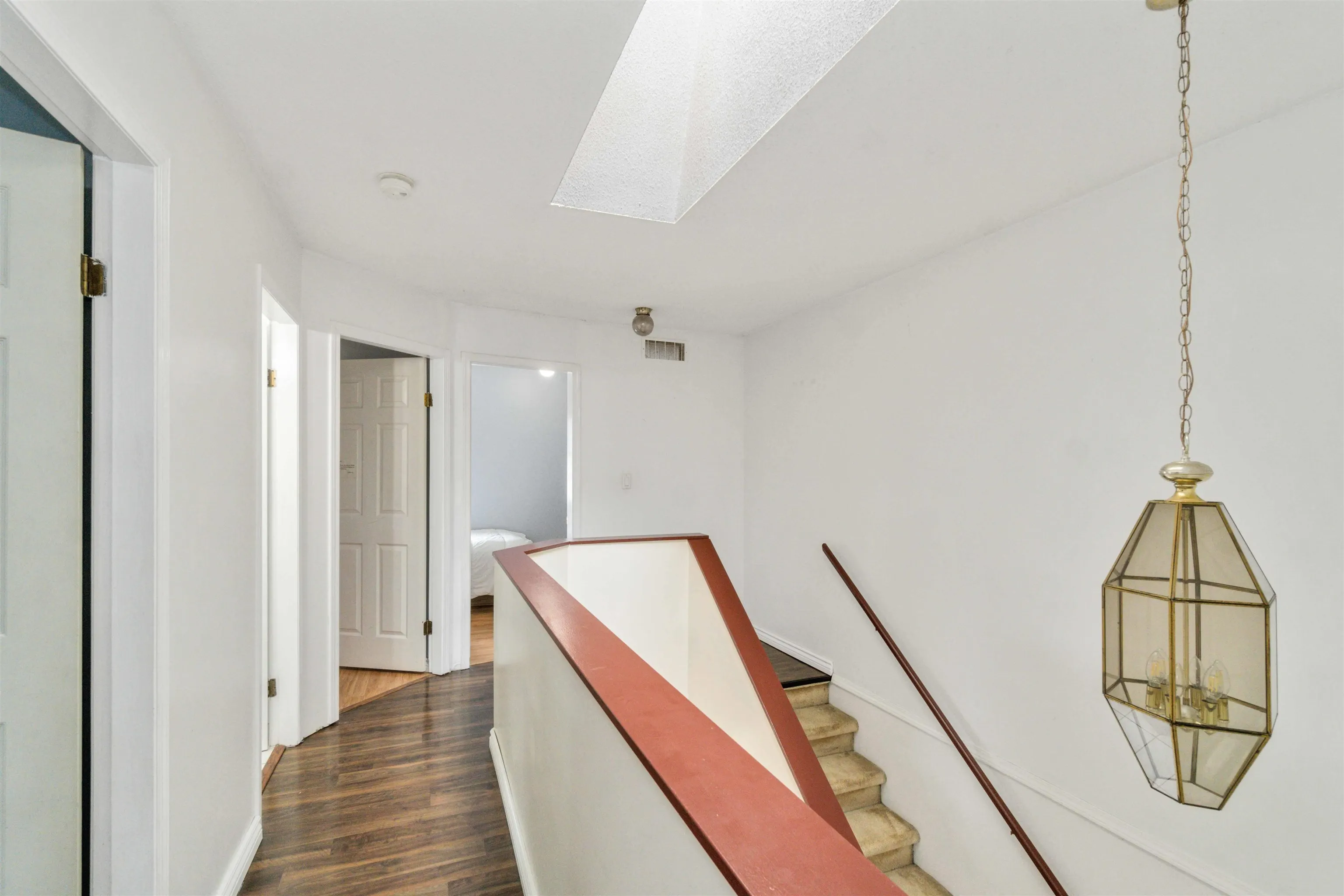 4 7131 Garden City Road