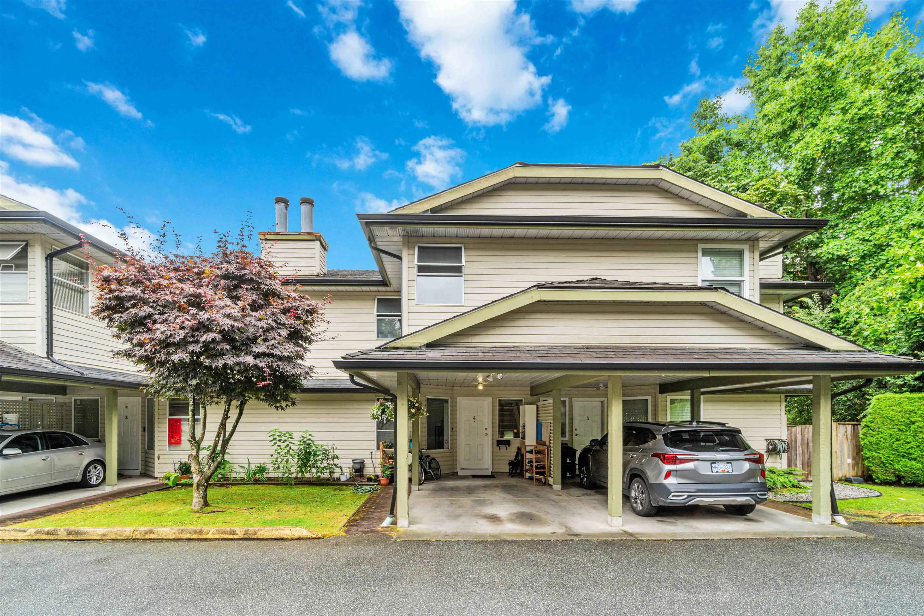 4 7131 Garden City Road