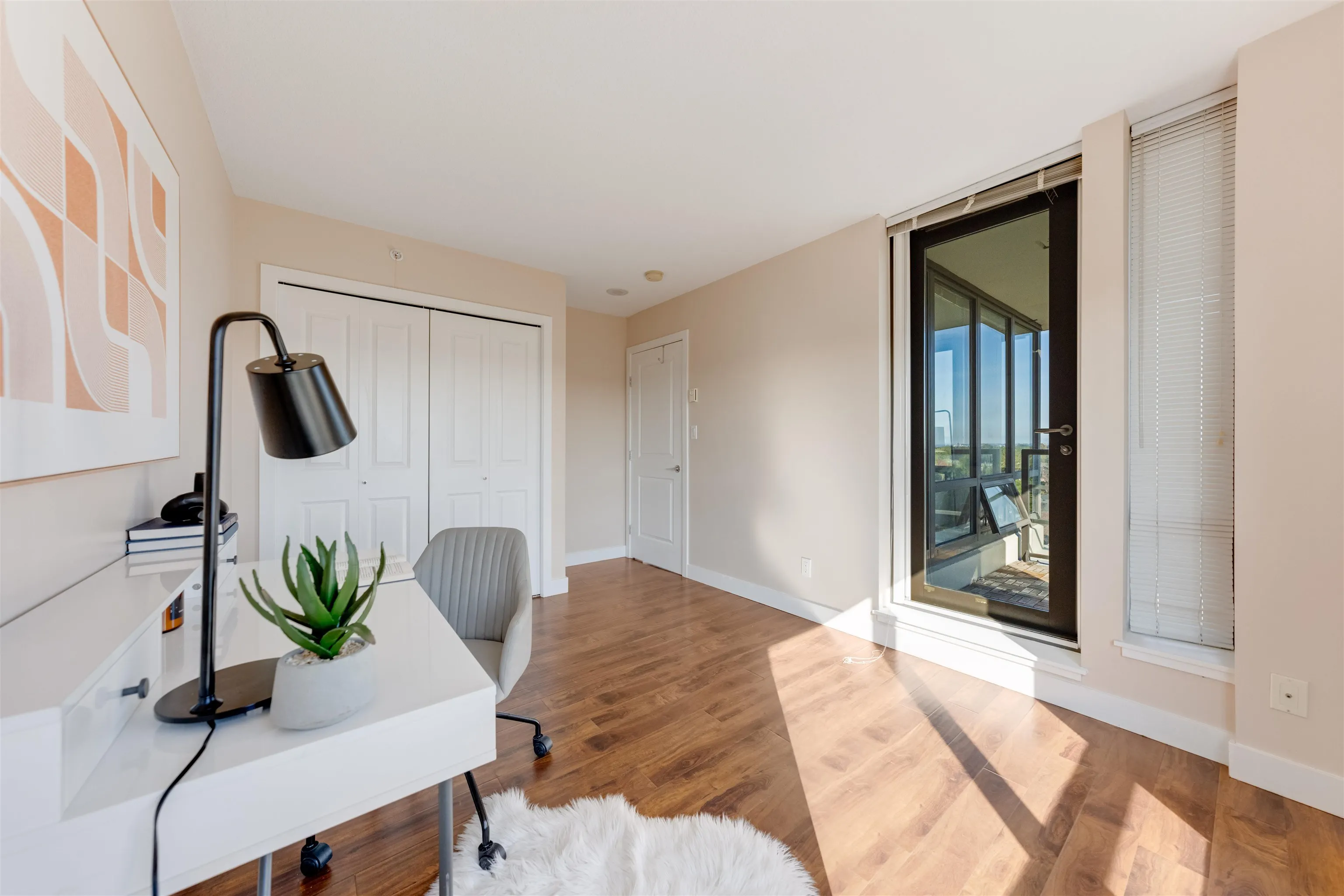1201 6333 Katsura Street