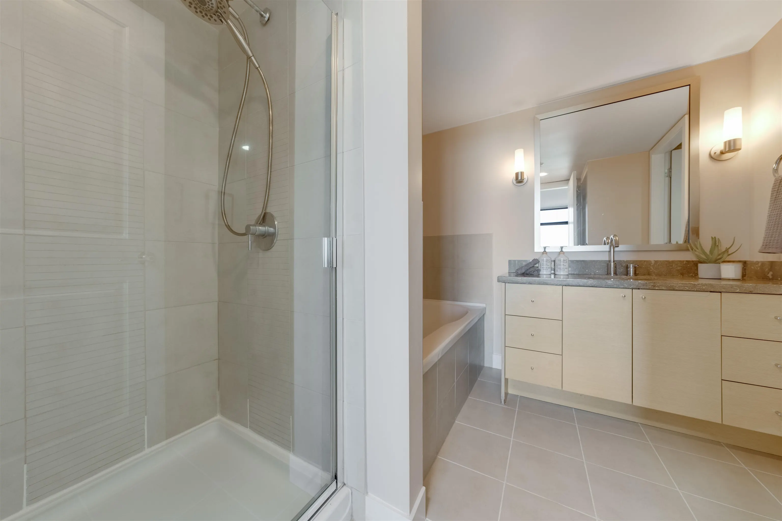 1201 6333 Katsura Street
