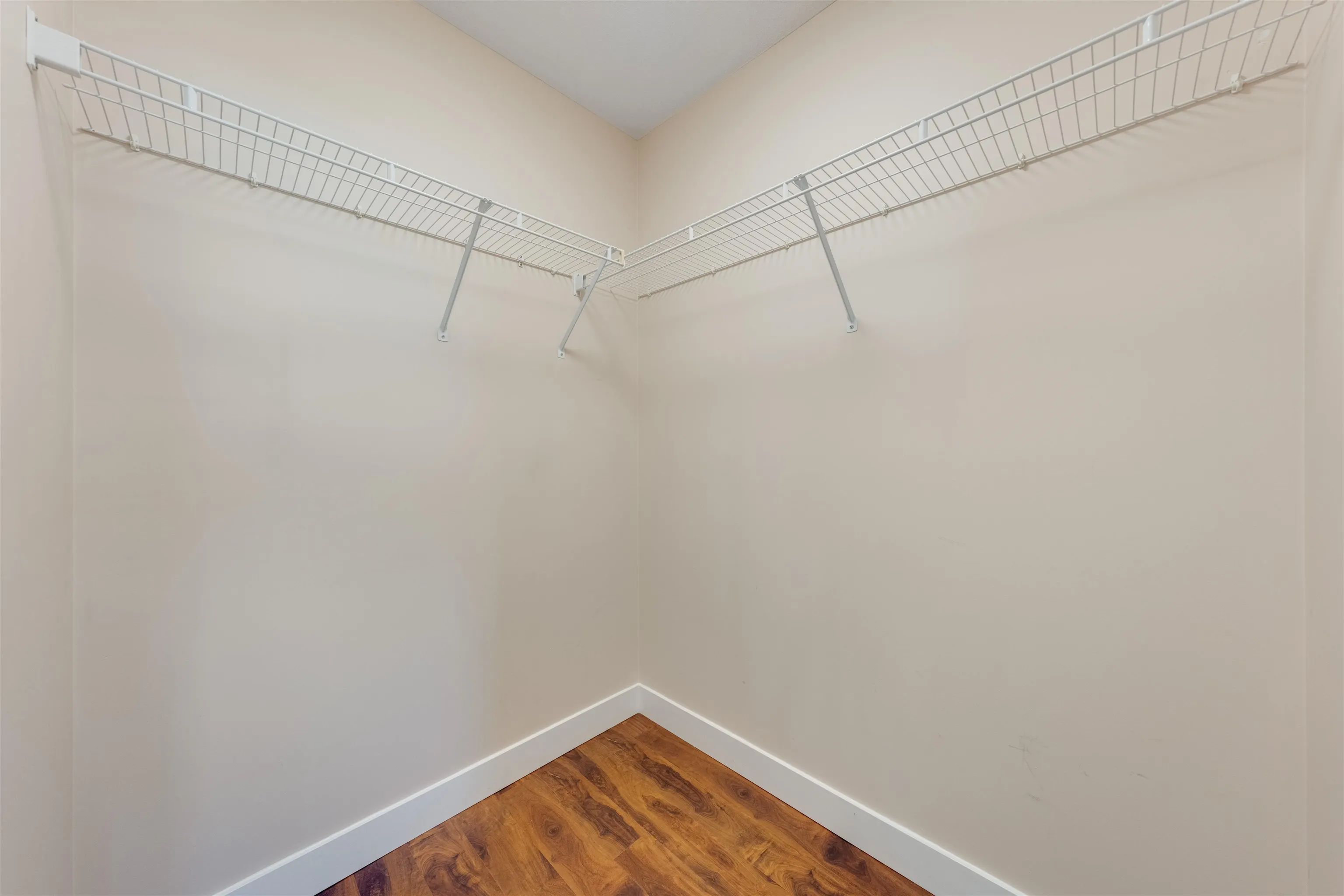 1201 6333 Katsura Street