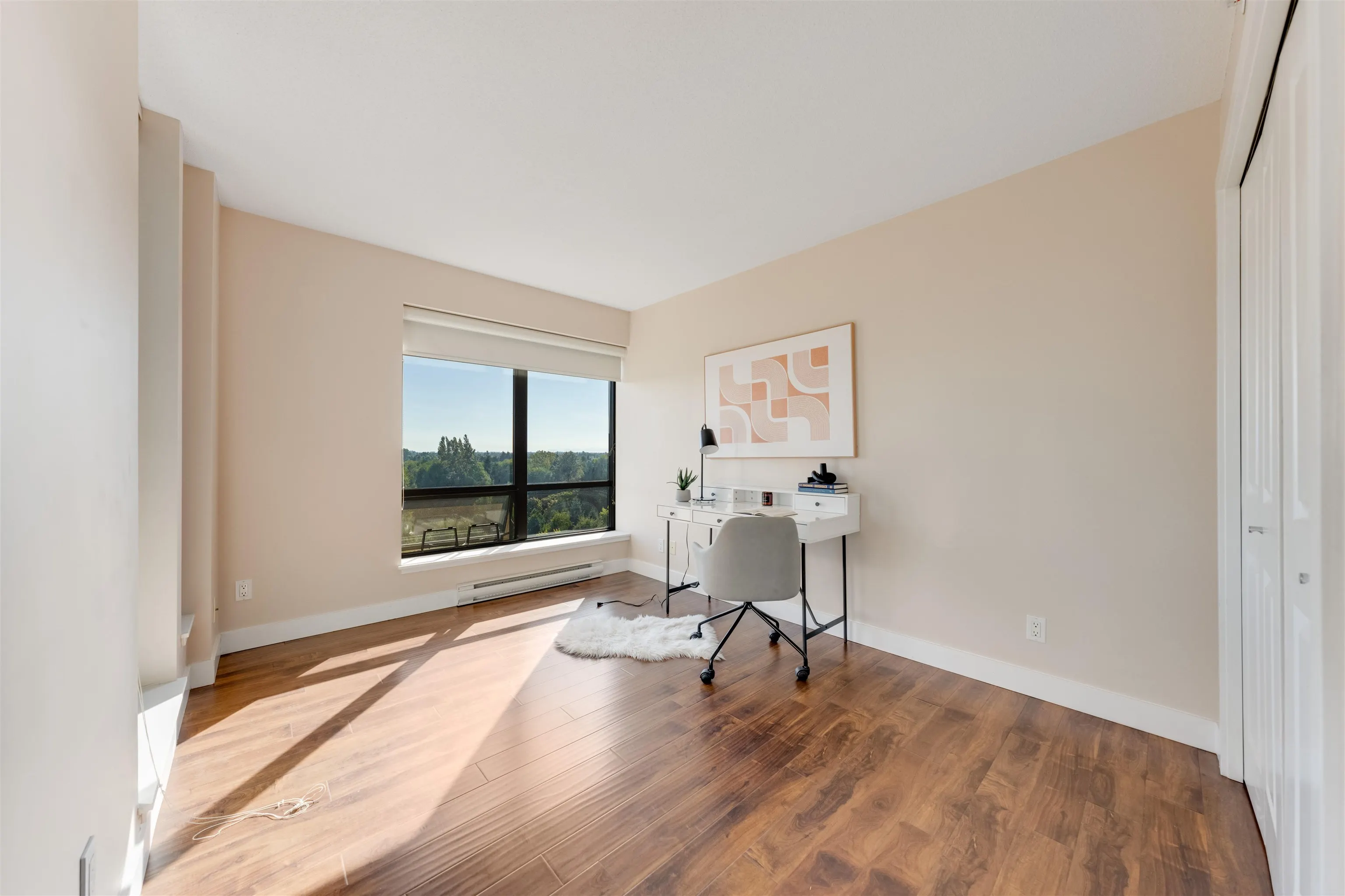 1201 6333 Katsura Street
