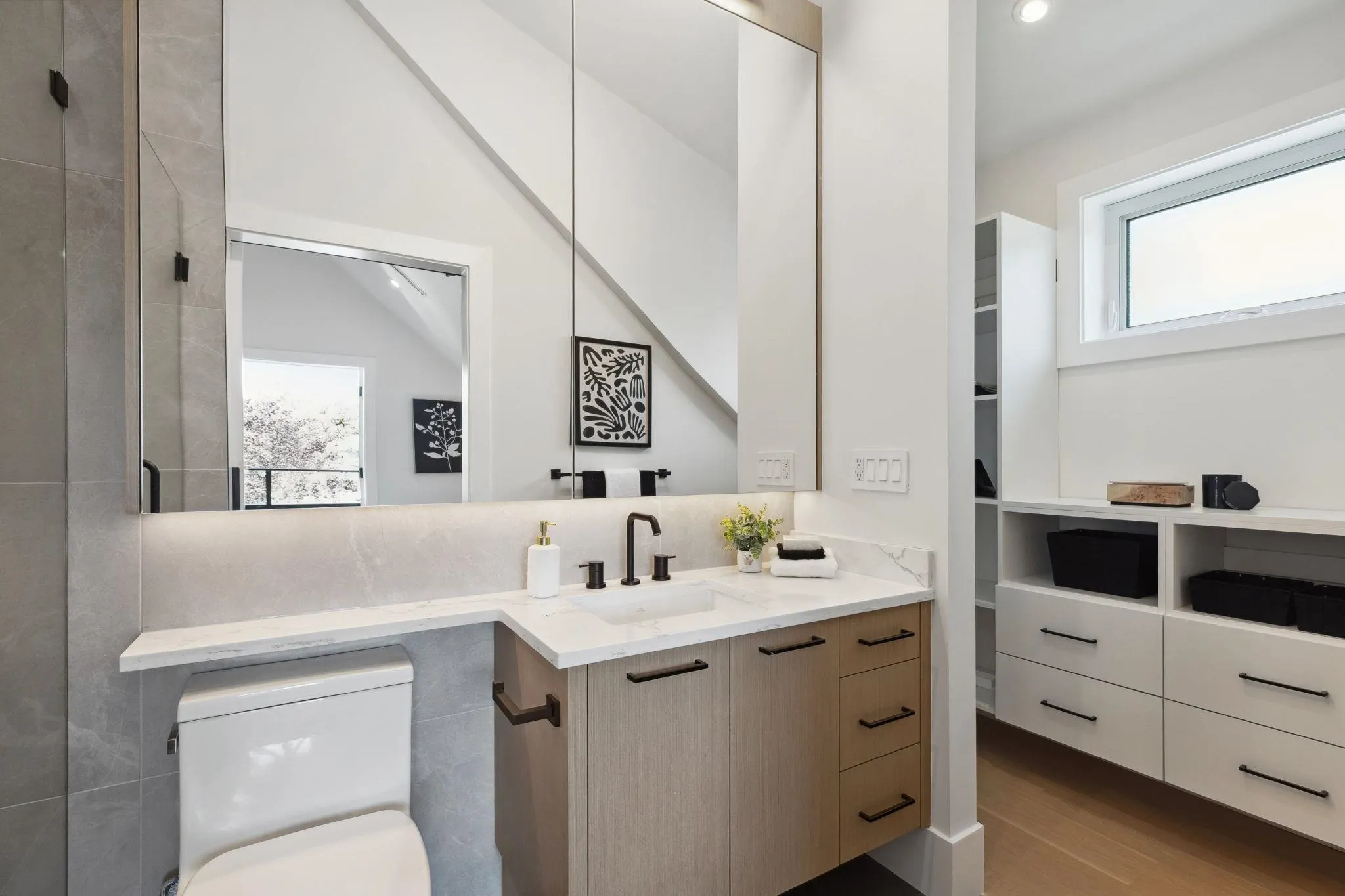 #1 2244 E 11th Avenue