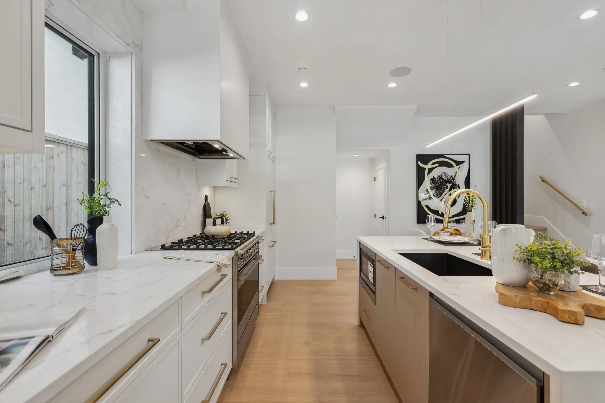 #1 2244 E 11th Avenue