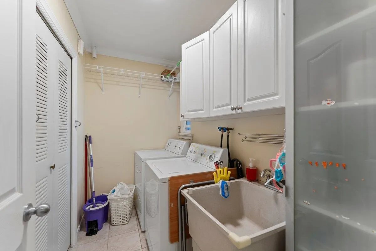 7770 16th Street