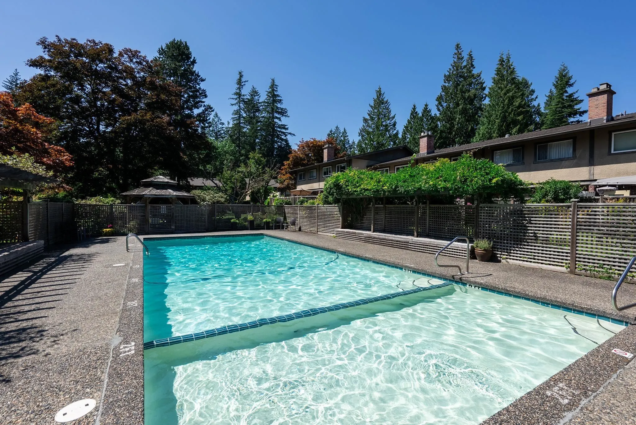 137 3300 Capilano Road
