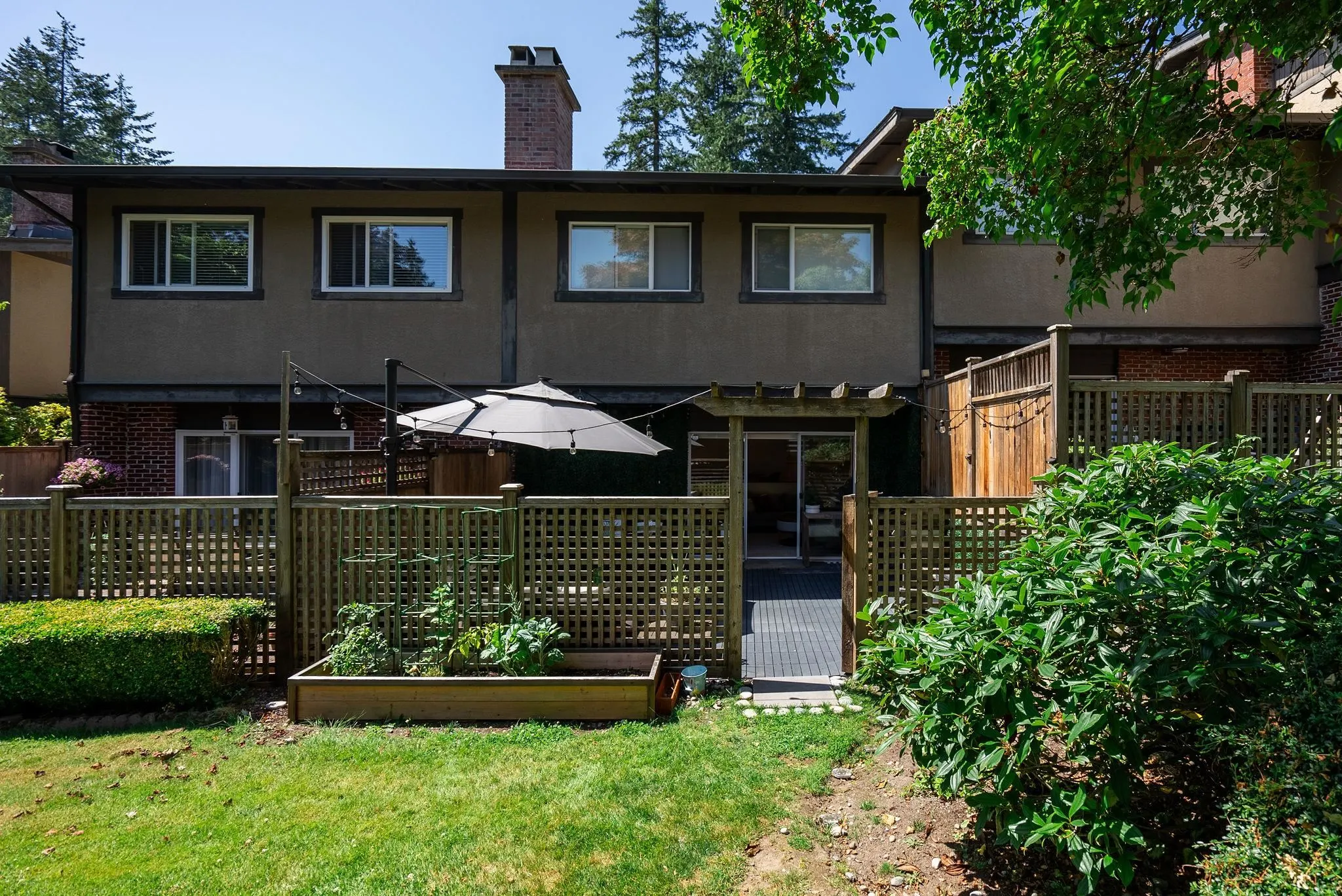 137 3300 Capilano Road