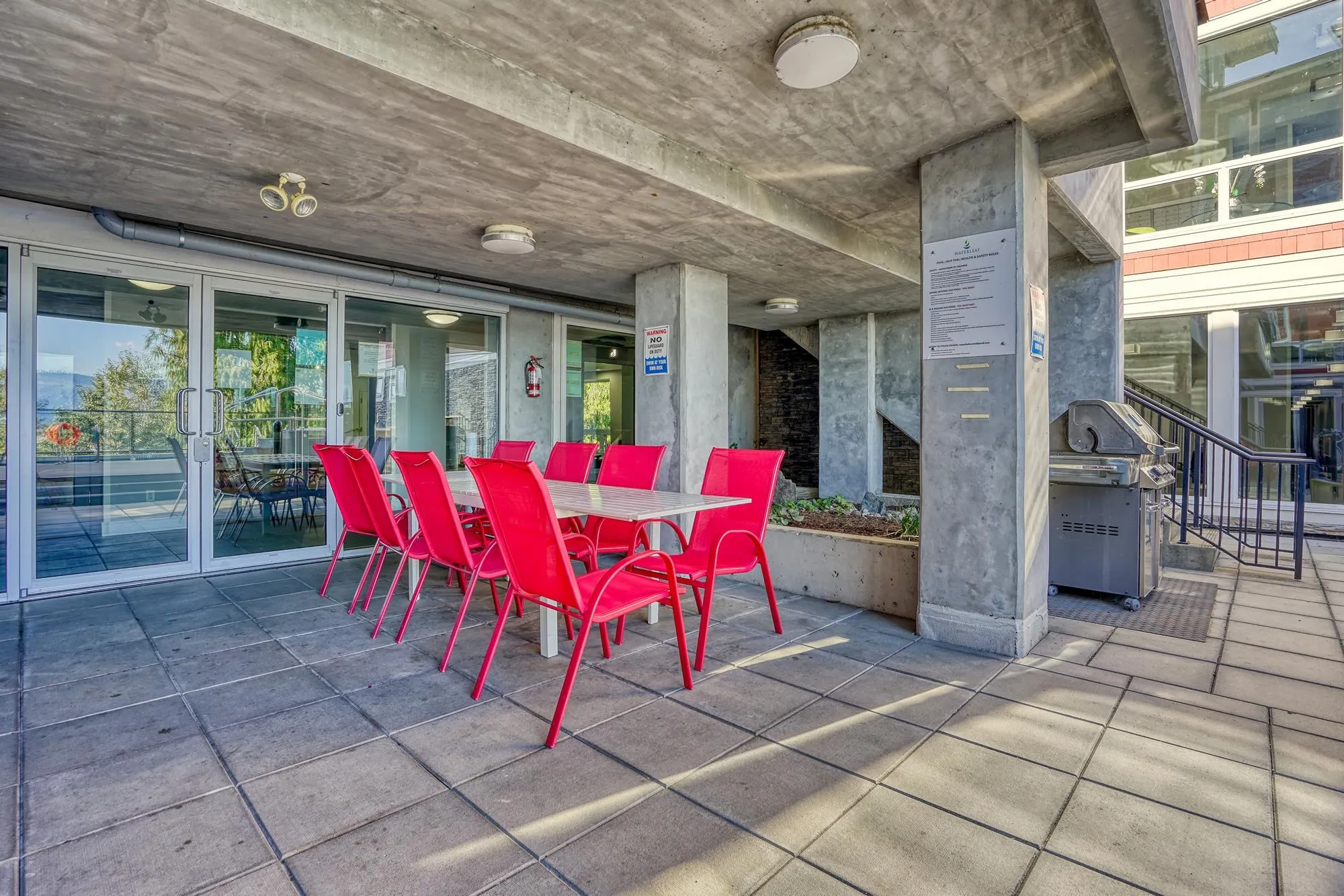 216 2238 Whatcom Road