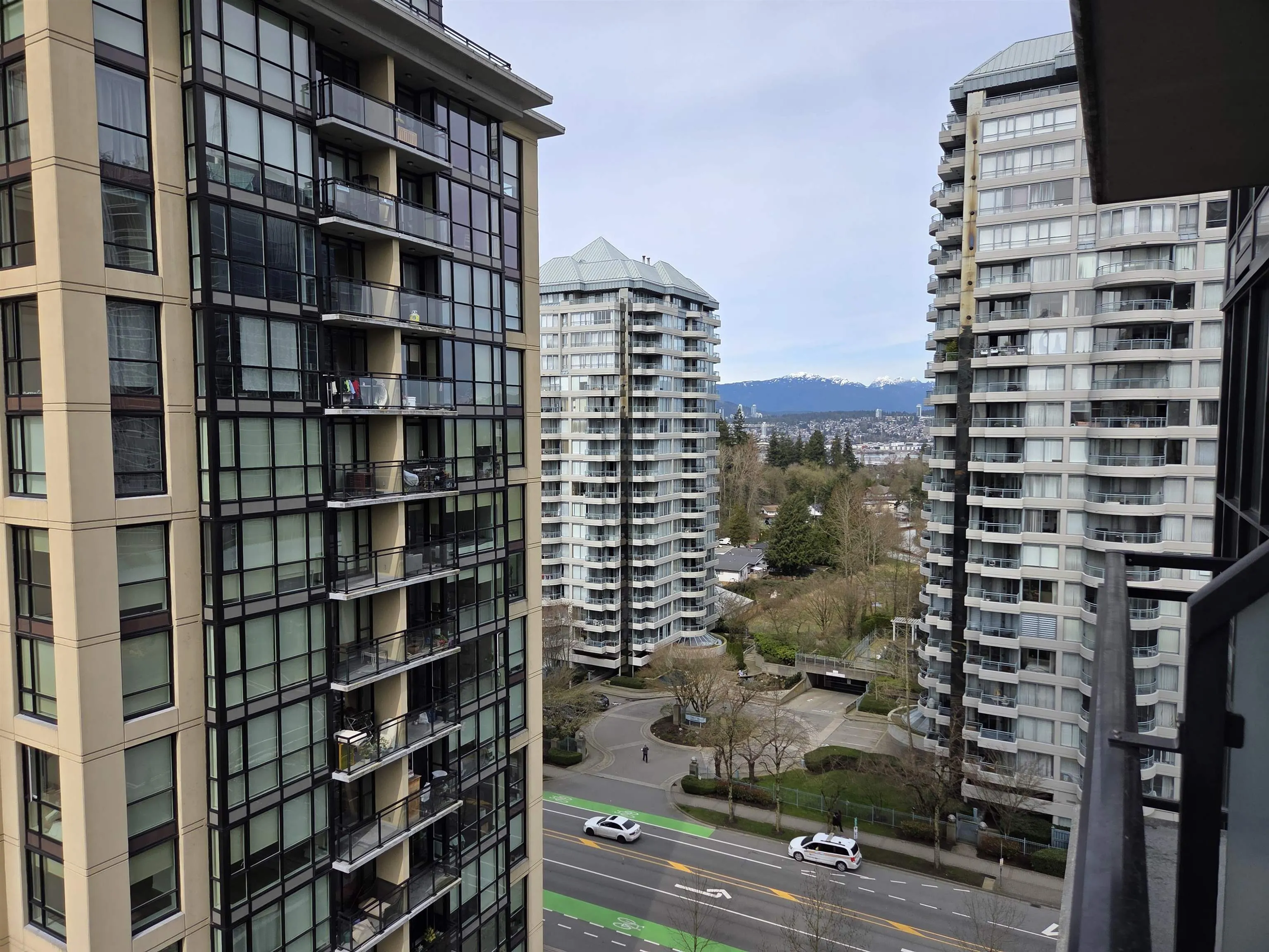 1106 10777 University Drive