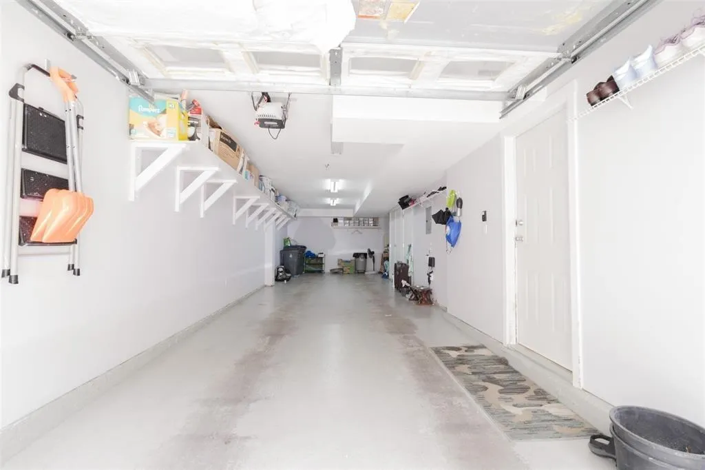 80 12711 64 Avenue