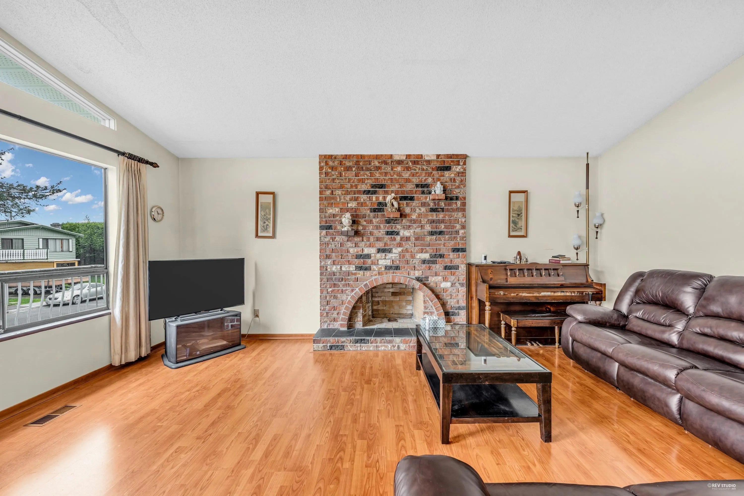 10671 Anahim Drive