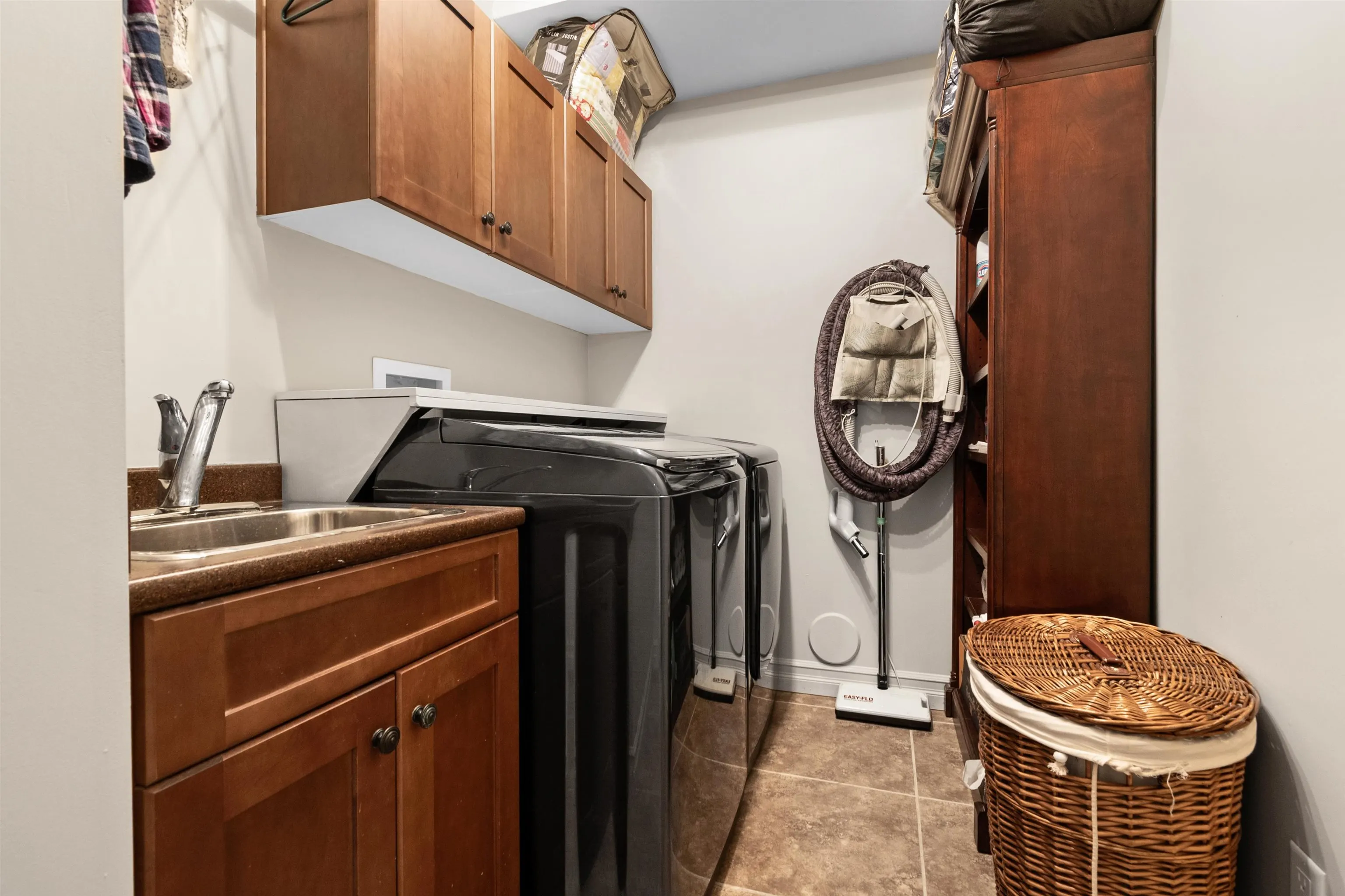 208 51075 Falls Court