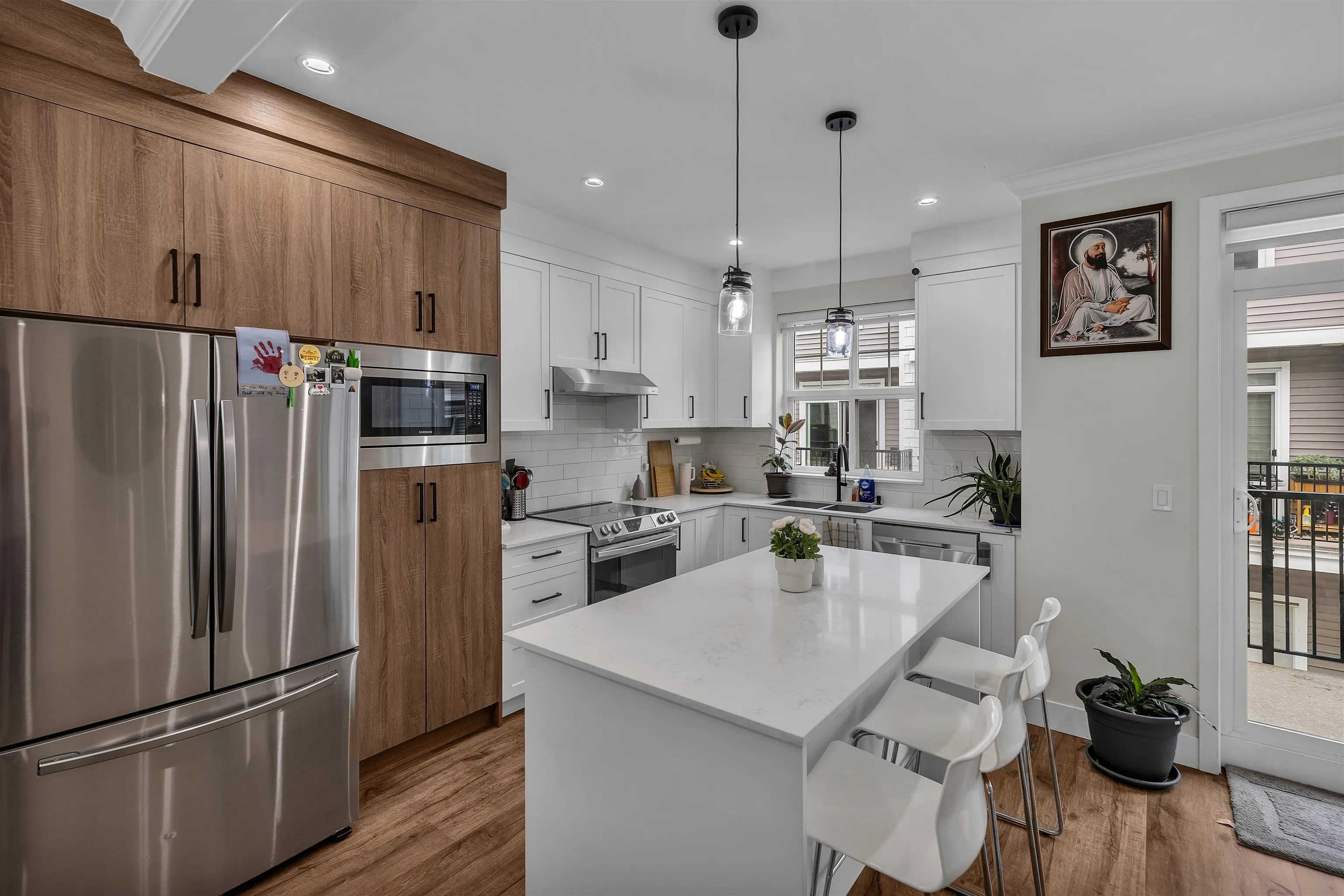 11 2033 Mckenzie Road