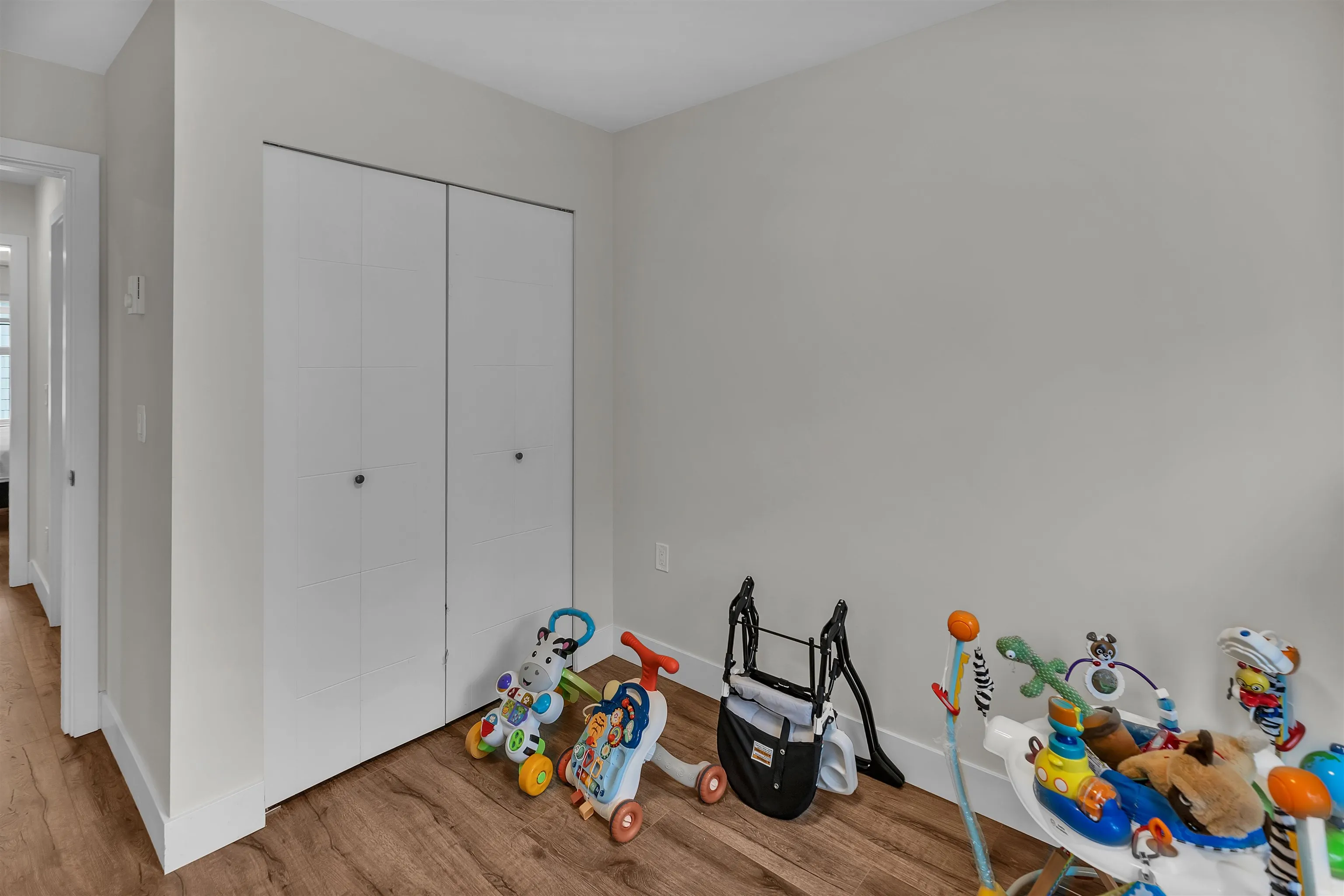 11 2033 Mckenzie Road