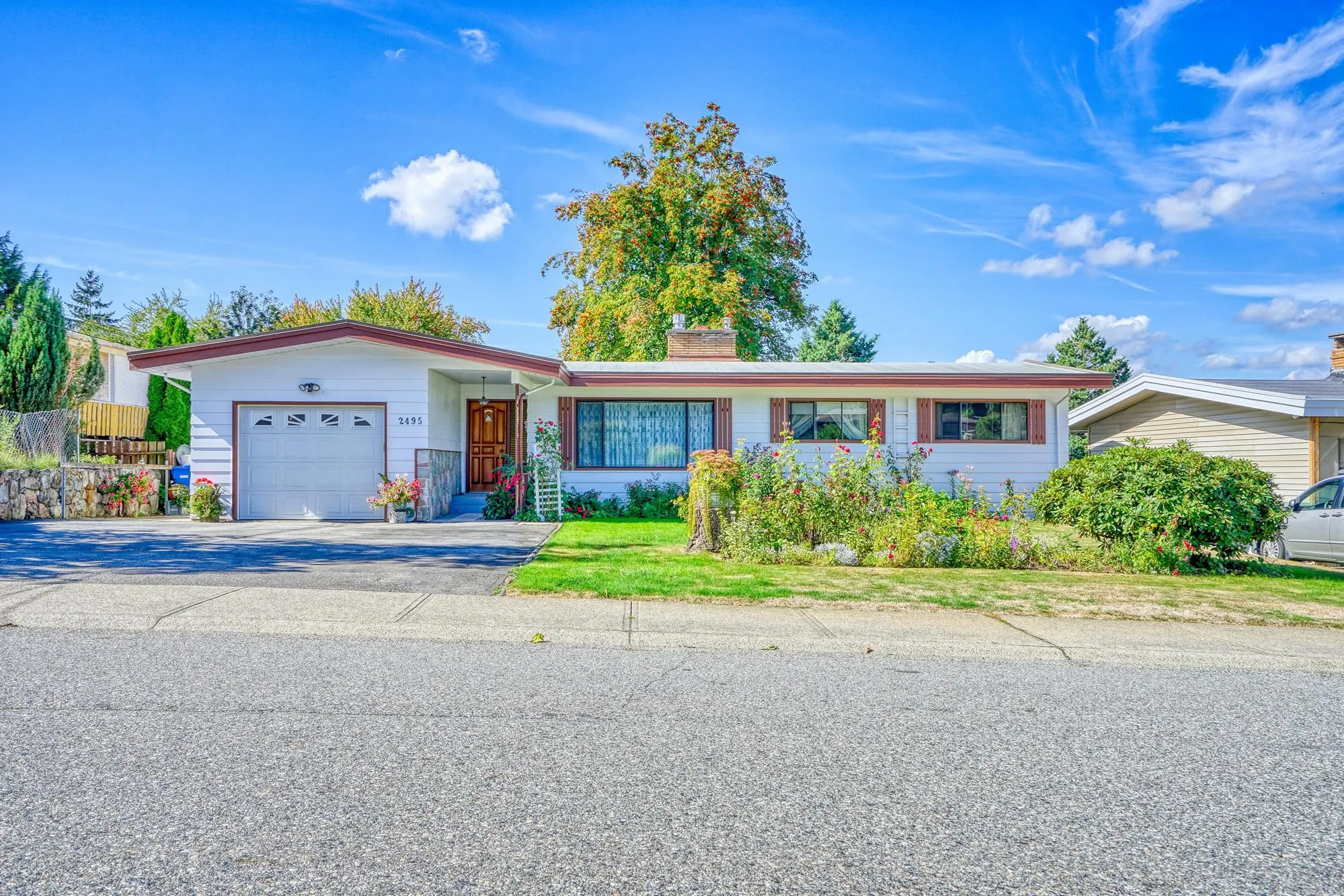 2495 Sugarpine Street