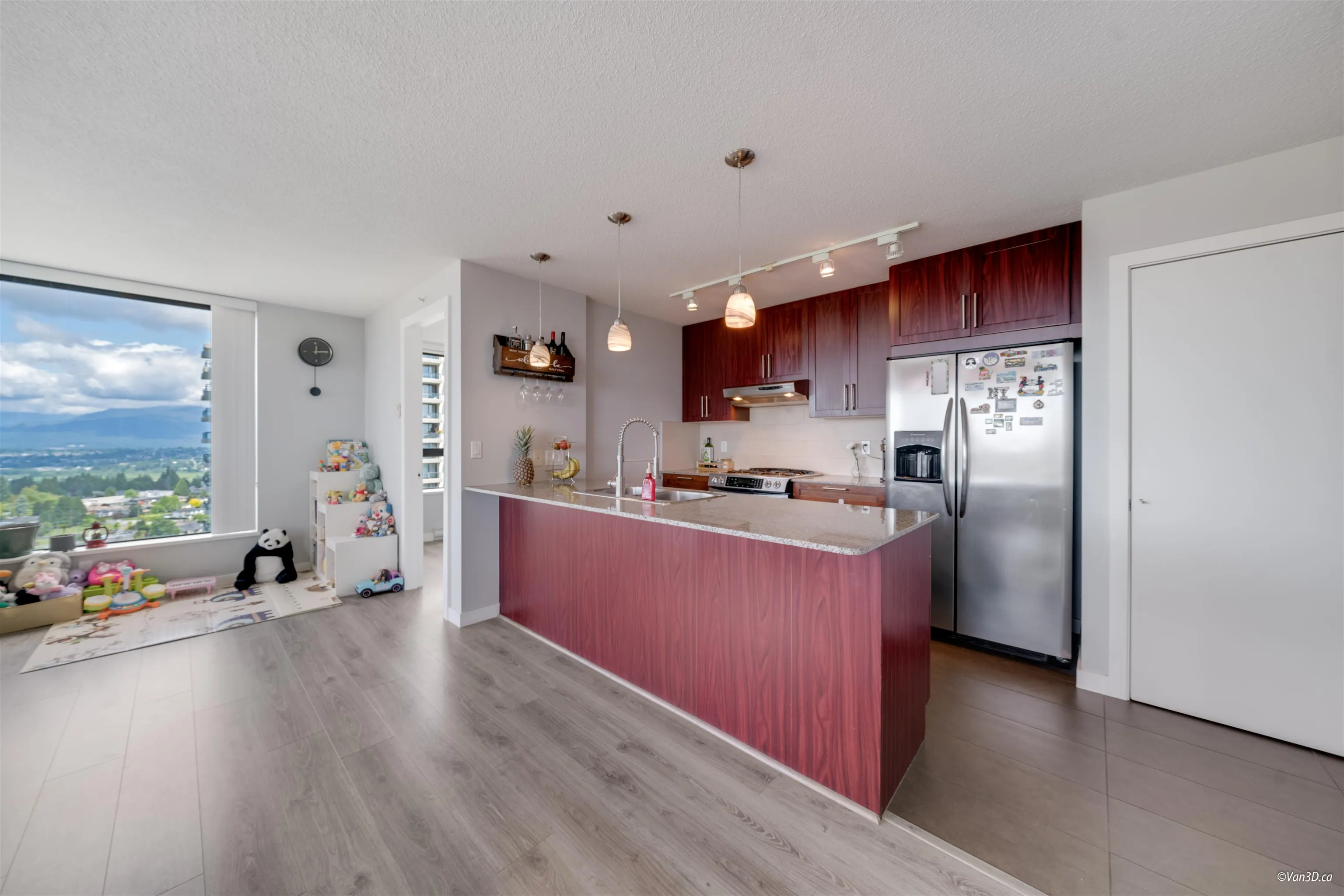 2303 7088 Salisbury Avenue