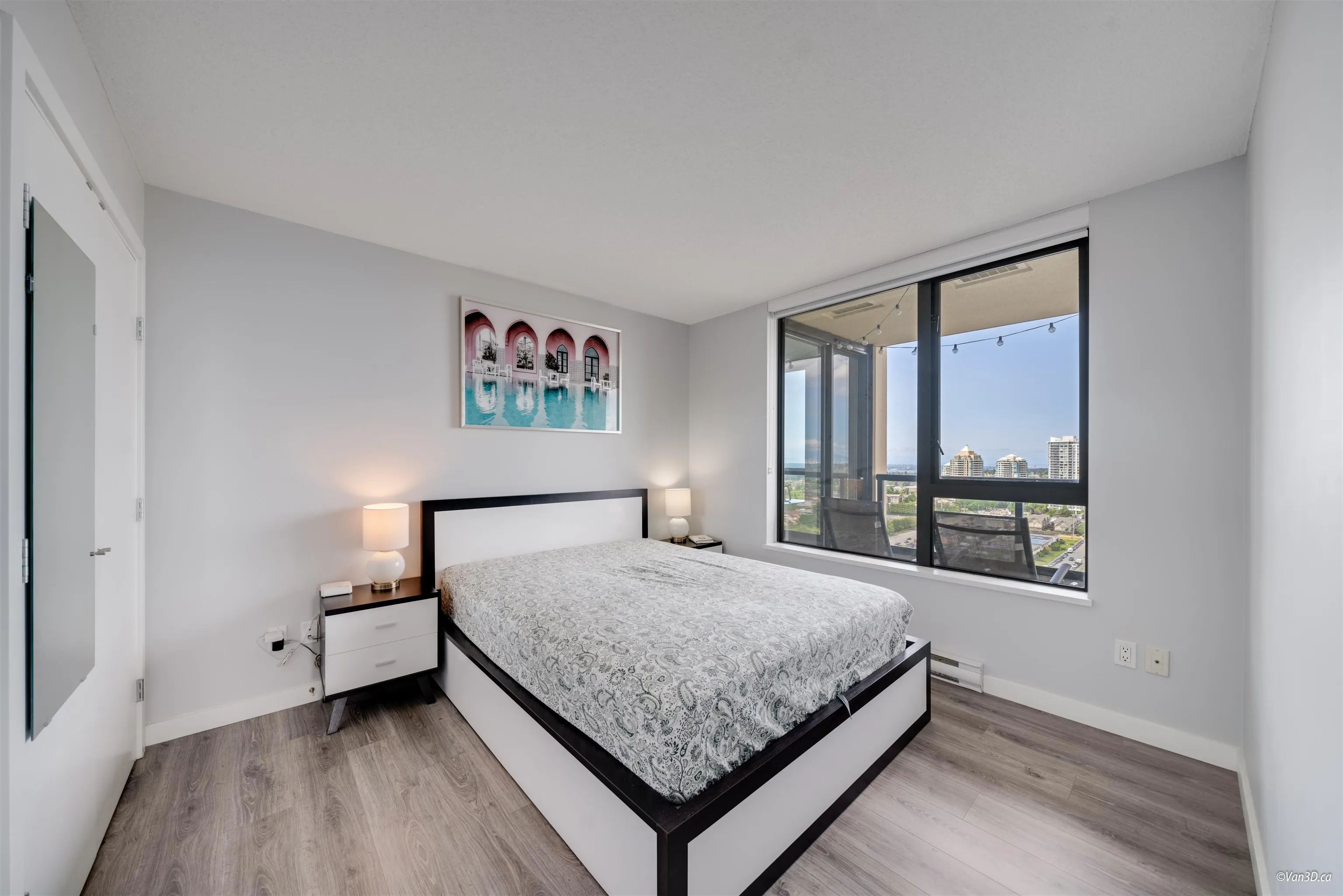 2303 7088 Salisbury Avenue