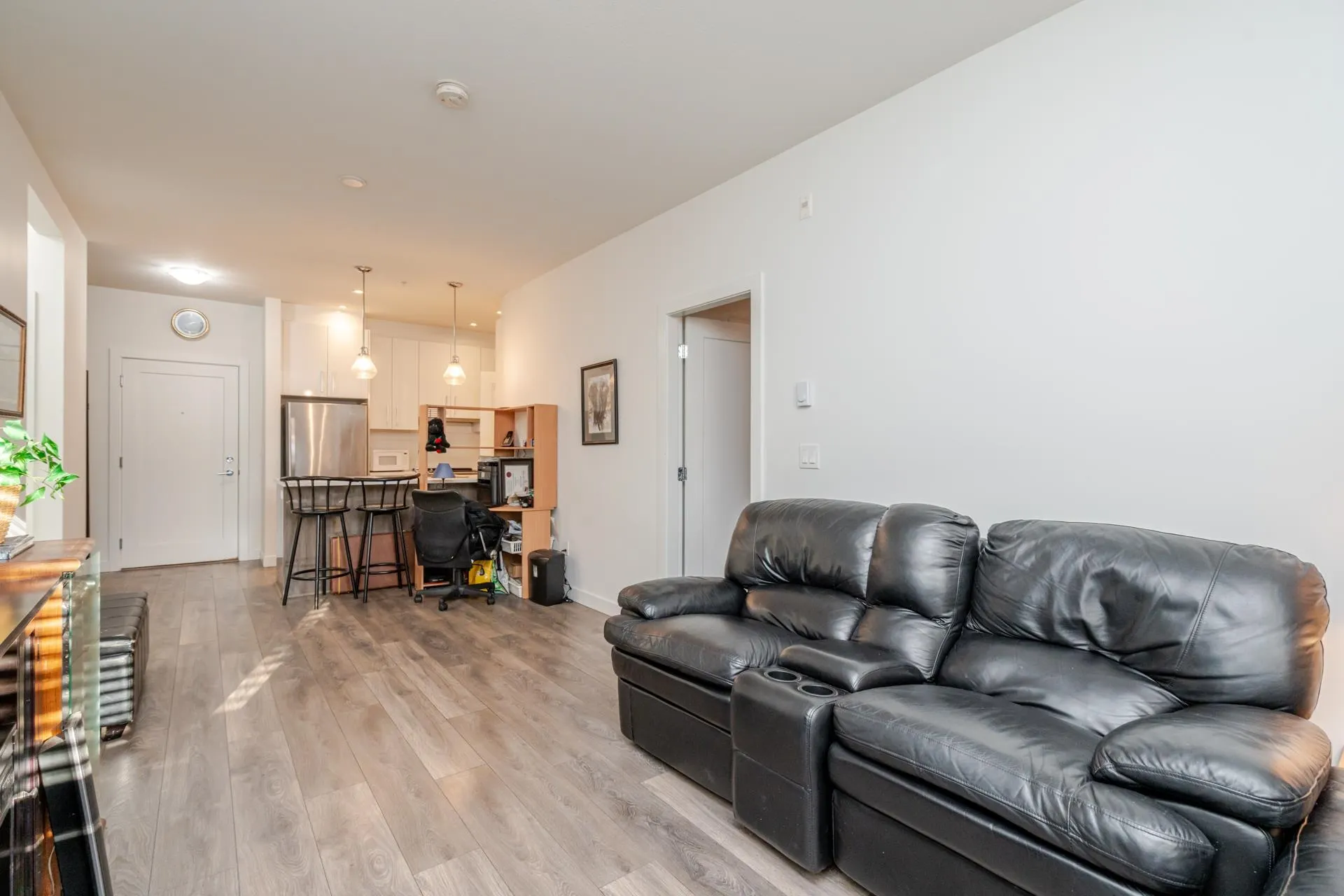 103 20829 77a Avenue