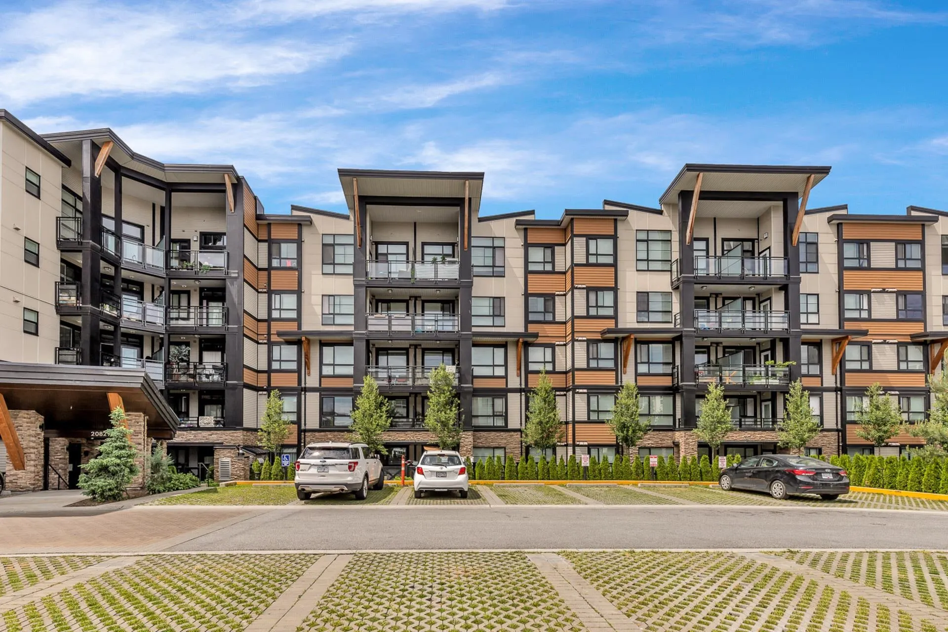 103 20829 77a Avenue