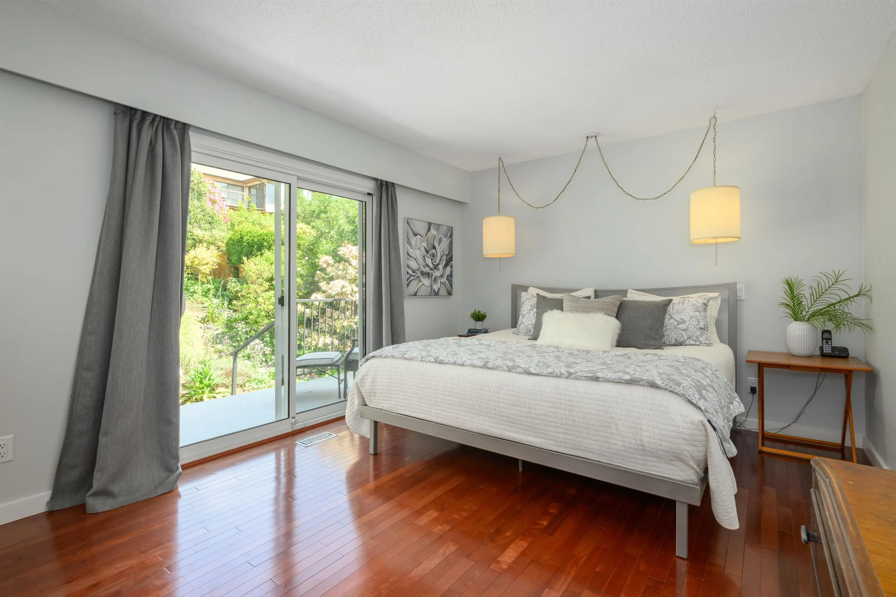 2527 Arundel Lane