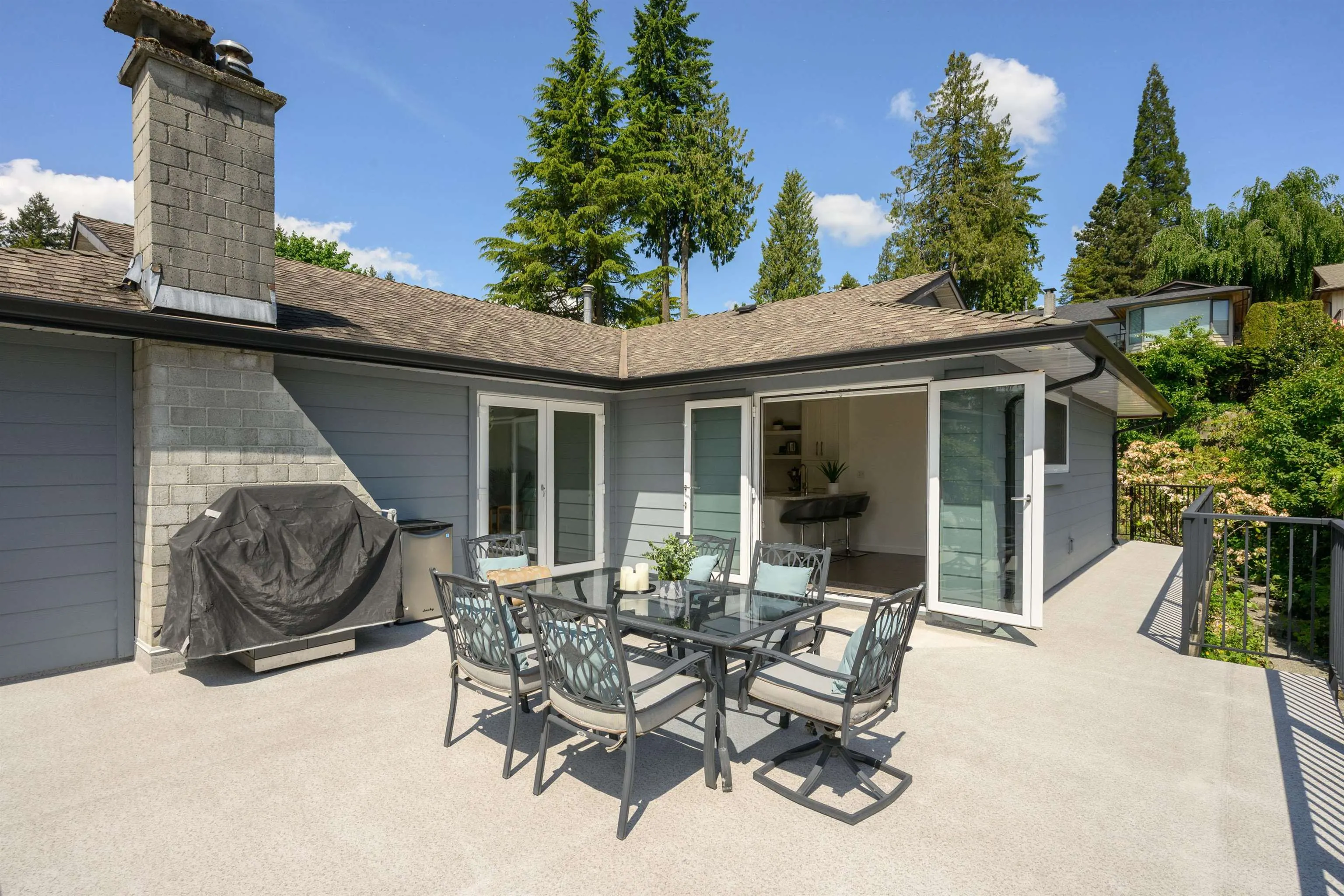 2527 Arundel Lane