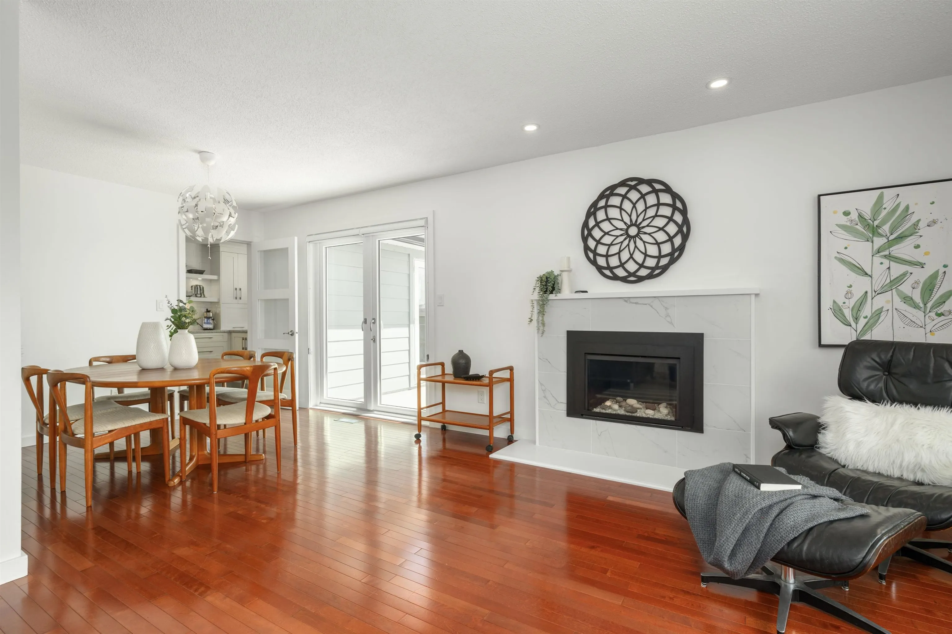 2527 Arundel Lane