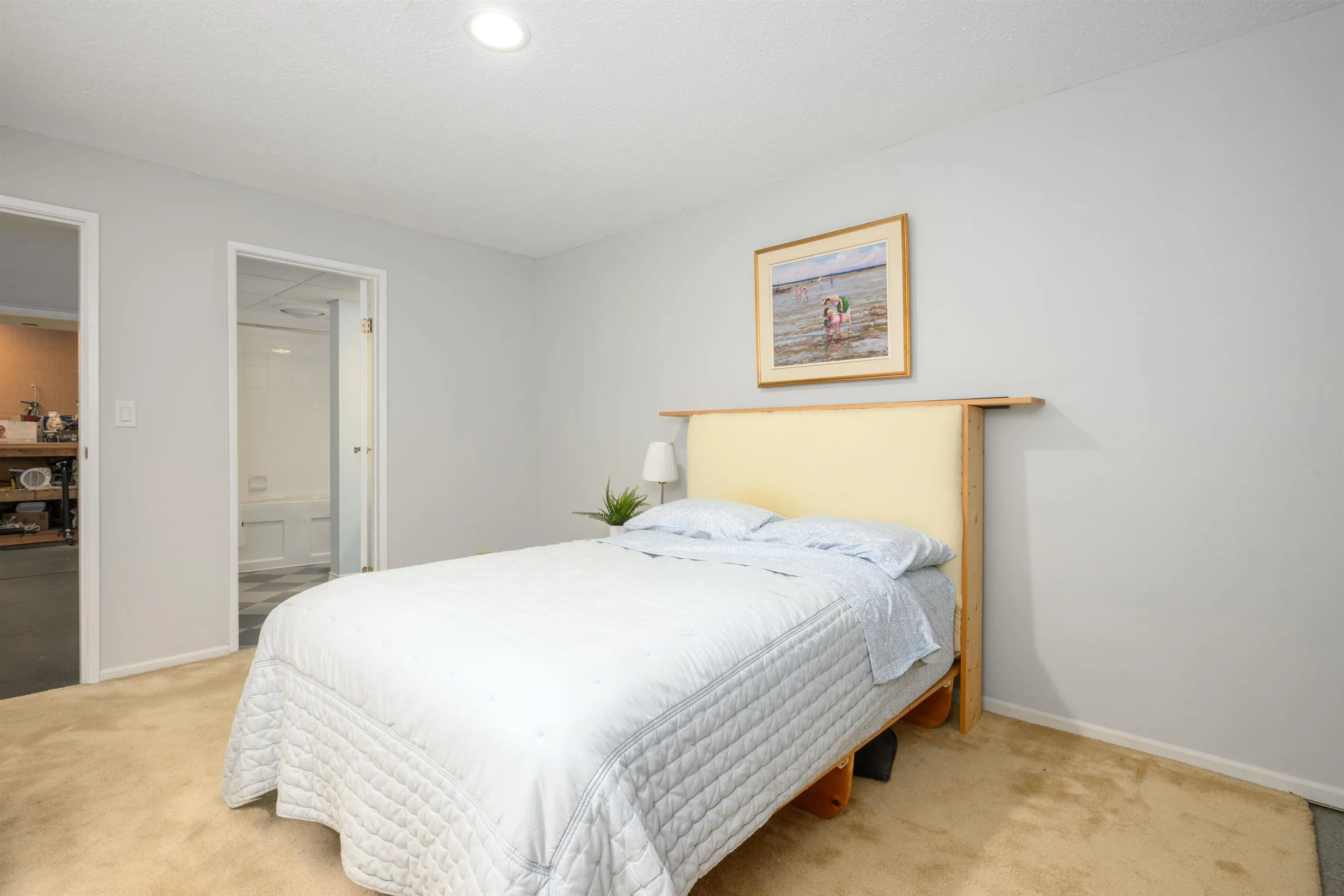2527 Arundel Lane