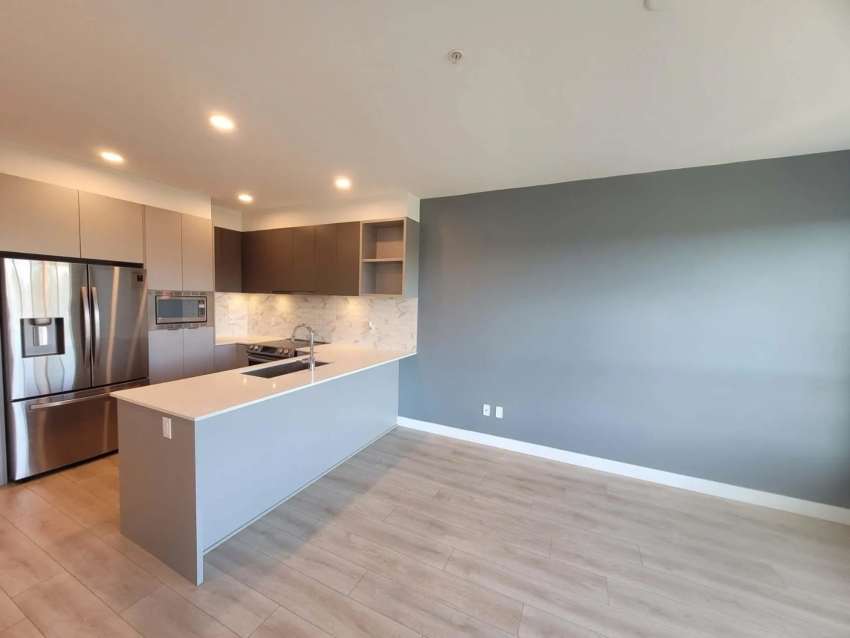 224 1792 Starling Drive