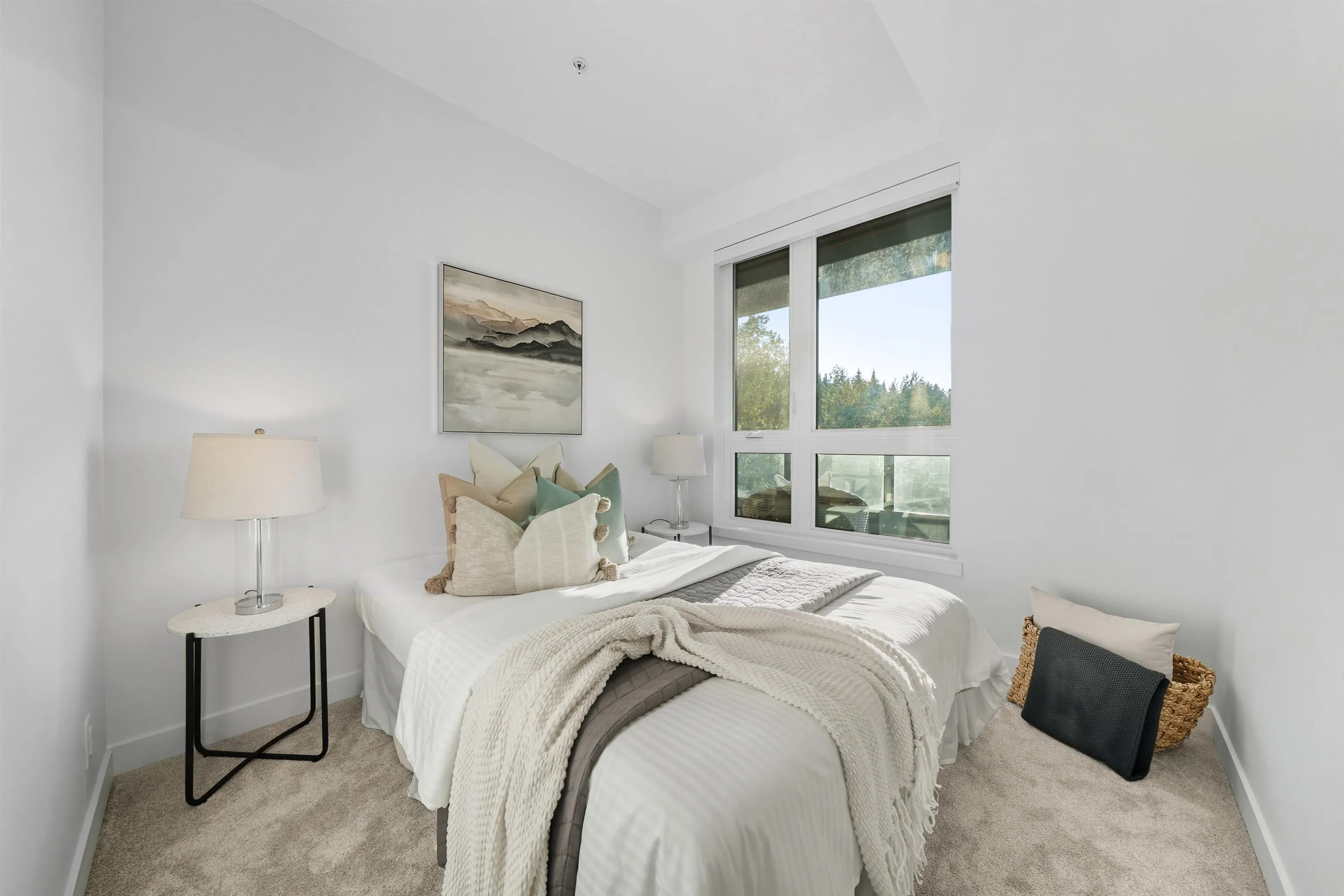 611 150 James Road