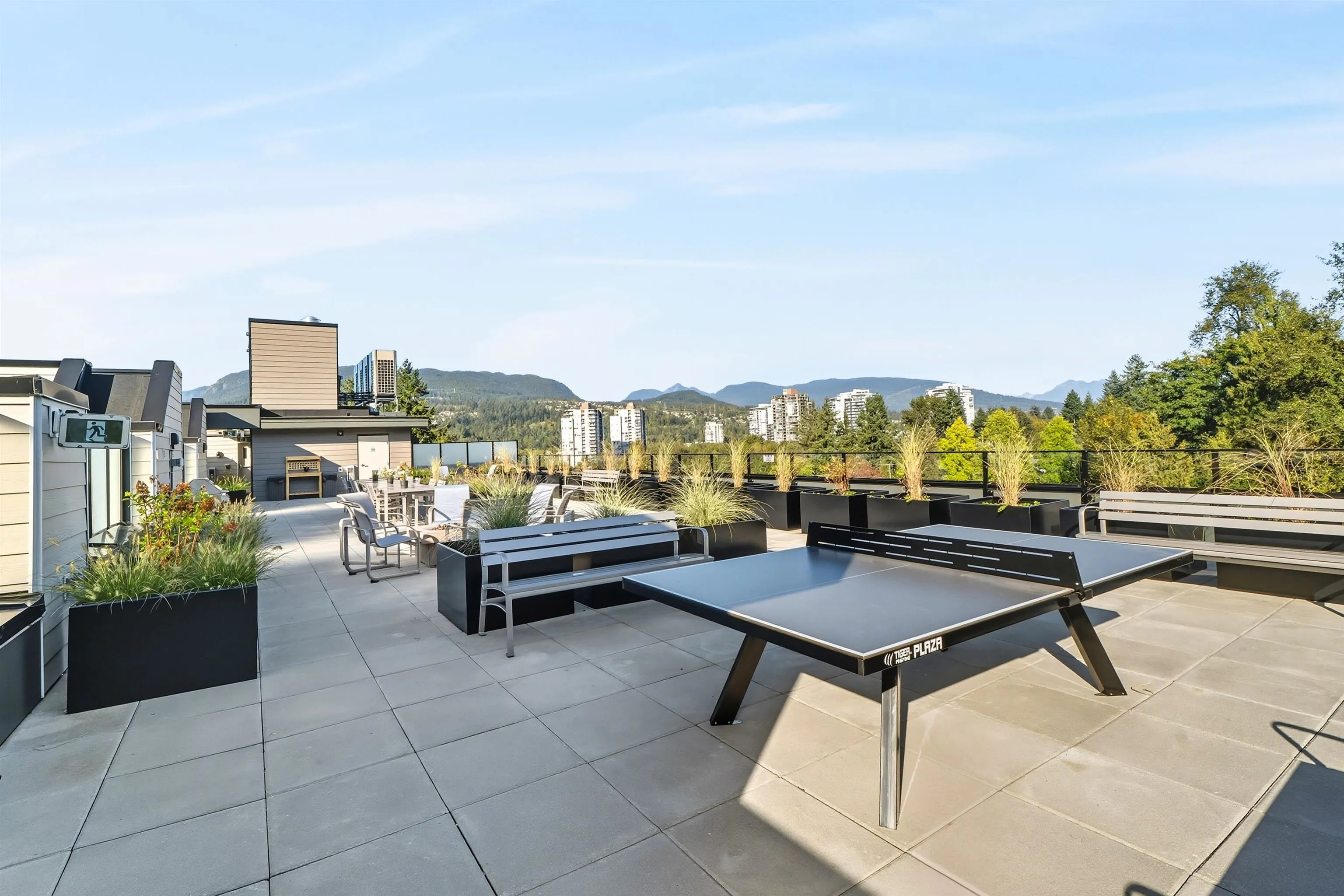 611 150 James Road