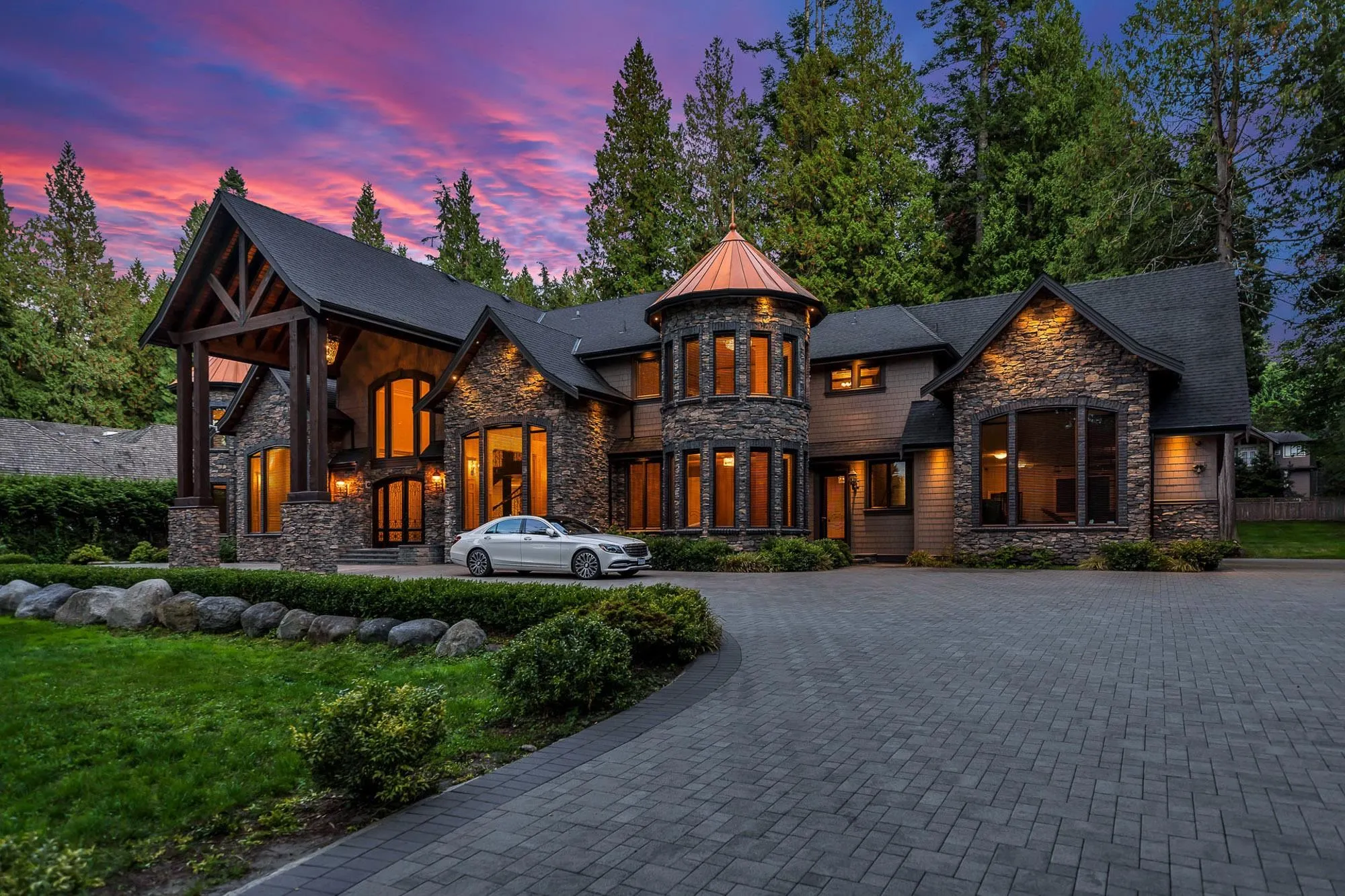 13288 Woodcrest Drive