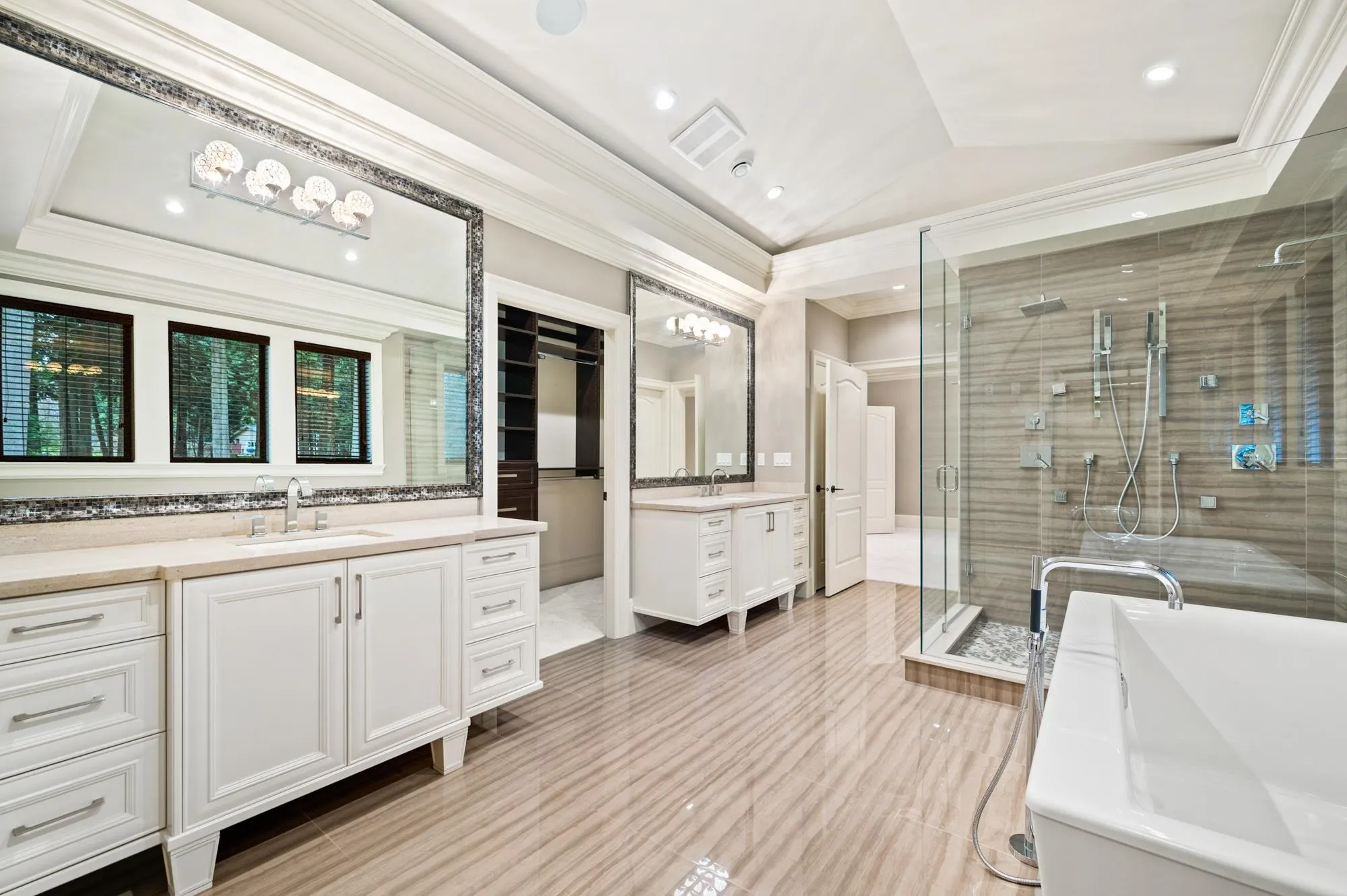 13288 Woodcrest Drive