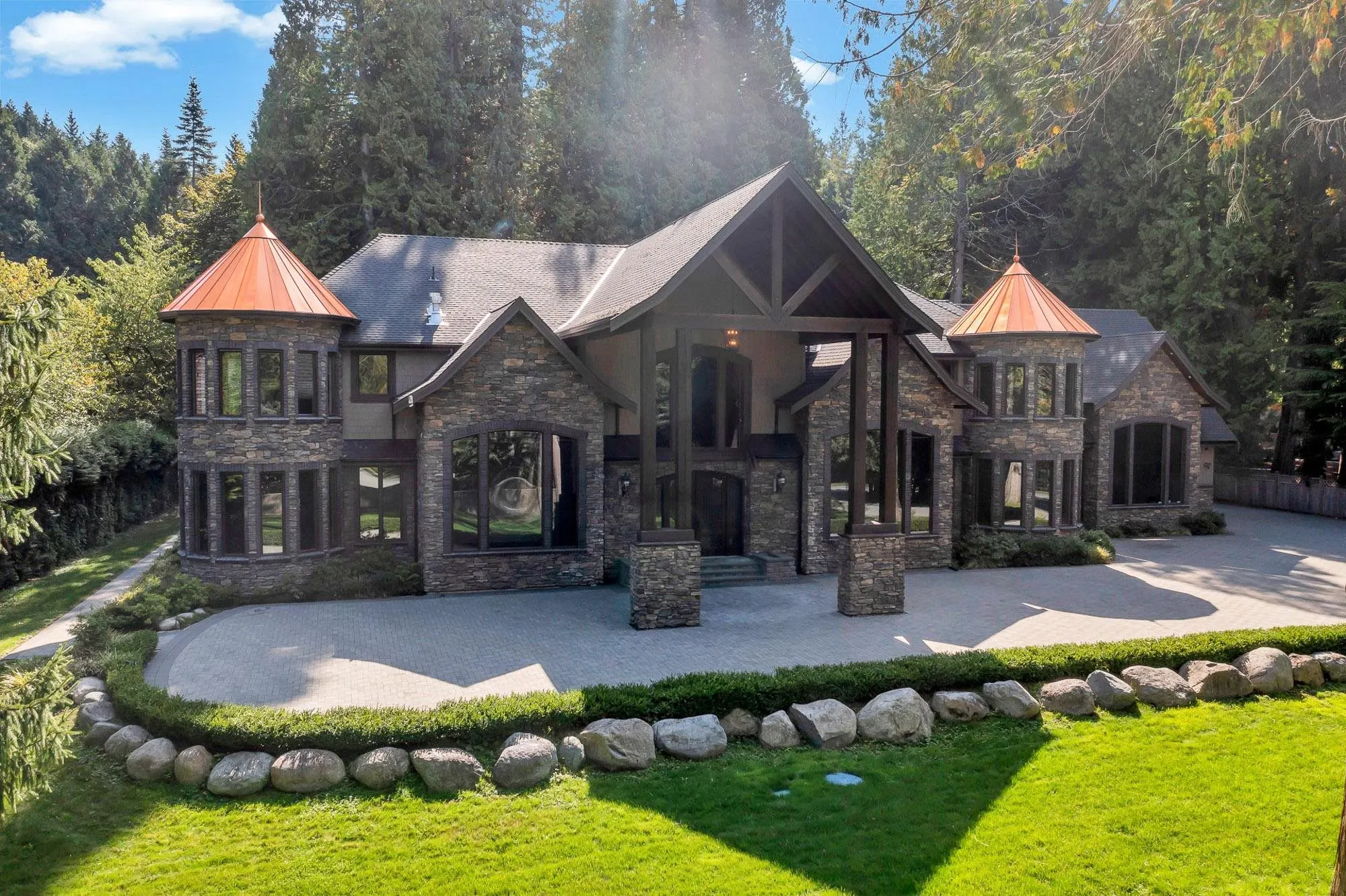 13288 Woodcrest Drive