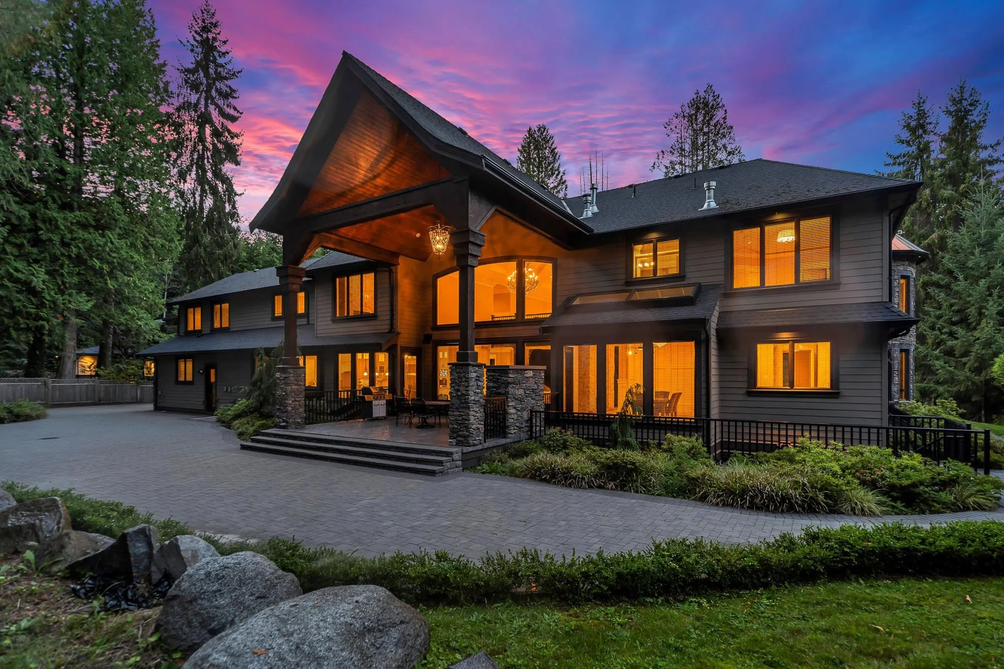 13288 Woodcrest Drive