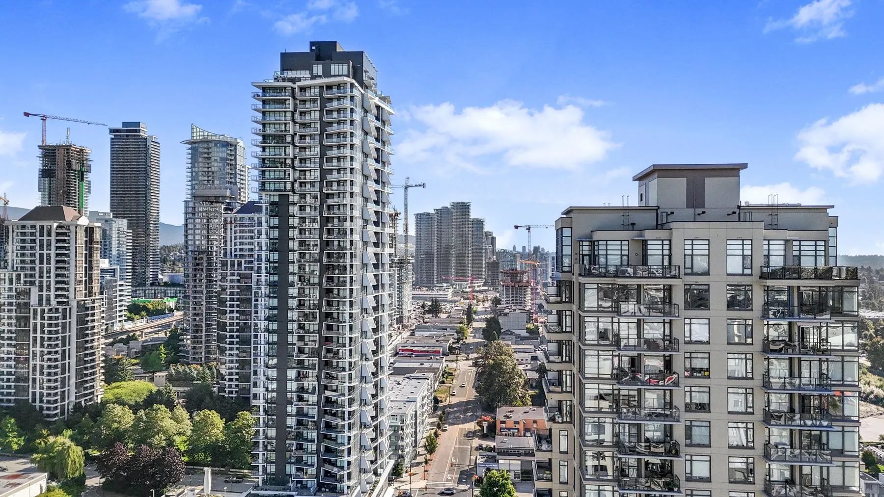 1903 4250 Dawson Street