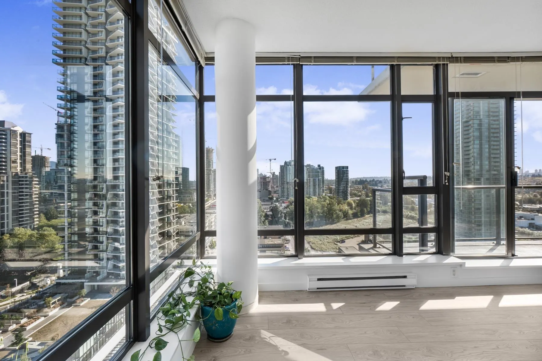 1903 4250 Dawson Street