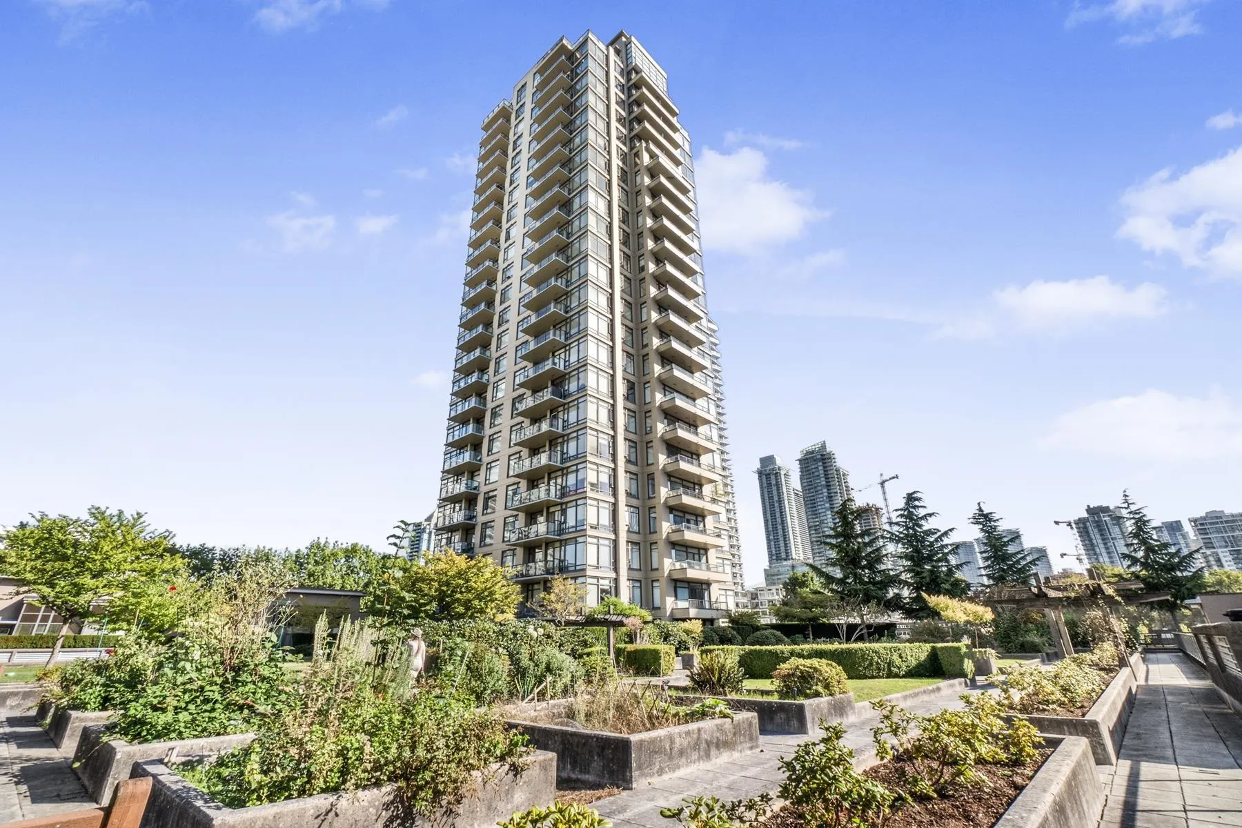 1903 4250 Dawson Street
