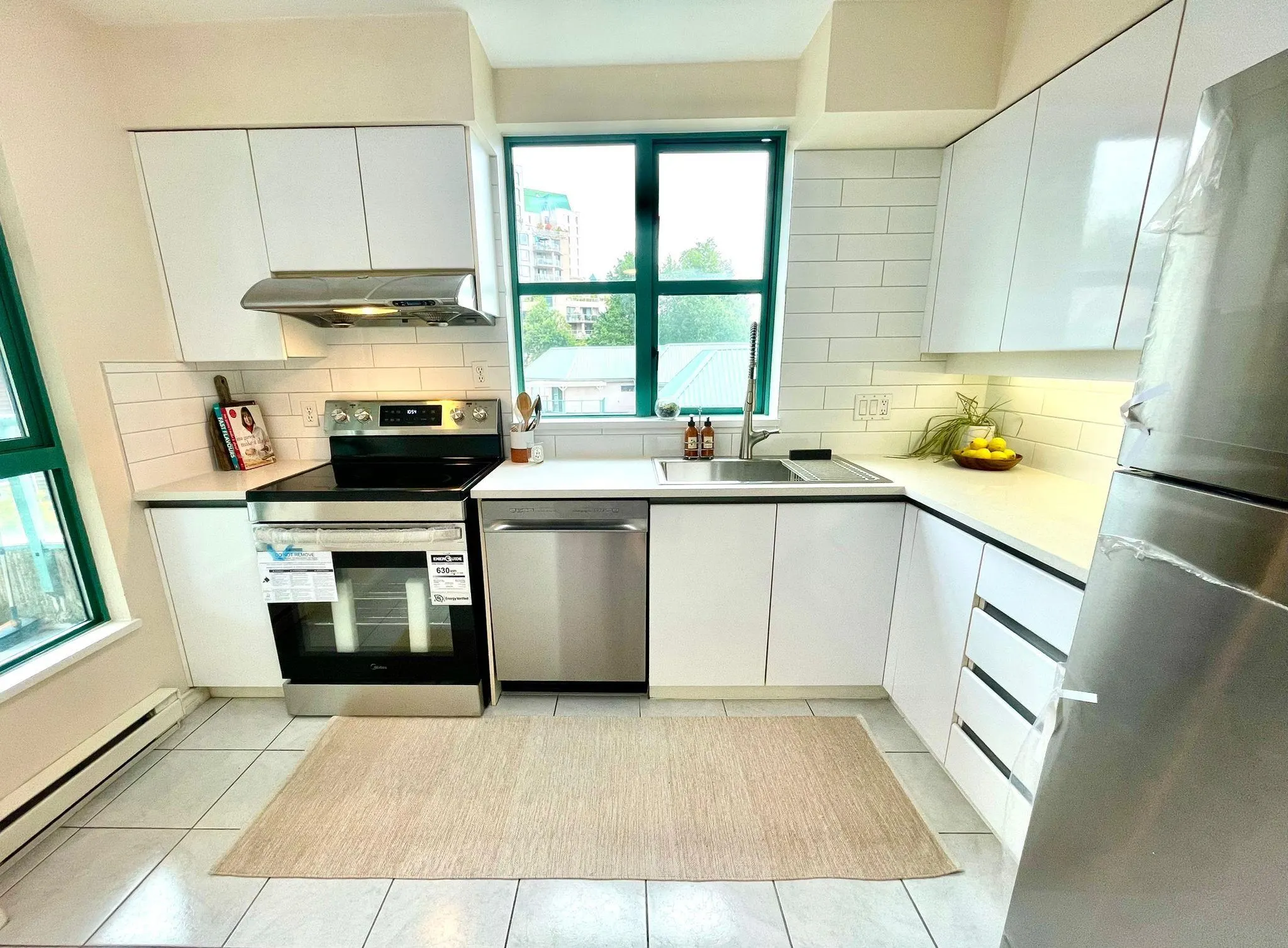 506 3071 Glen Drive