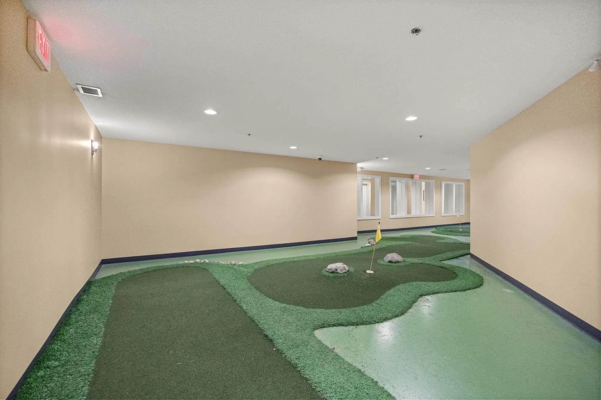 53 9088 Halston Court
