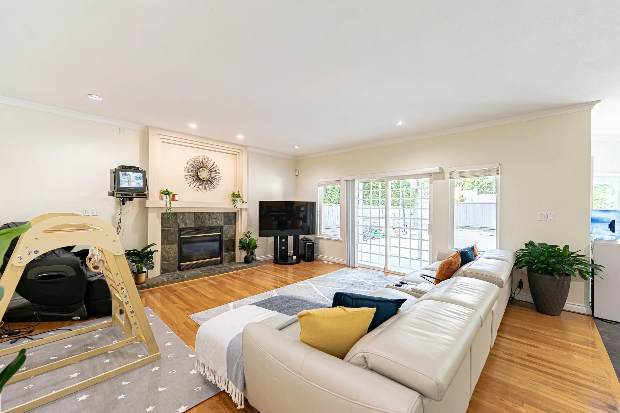 3169 Arrowsmith Place