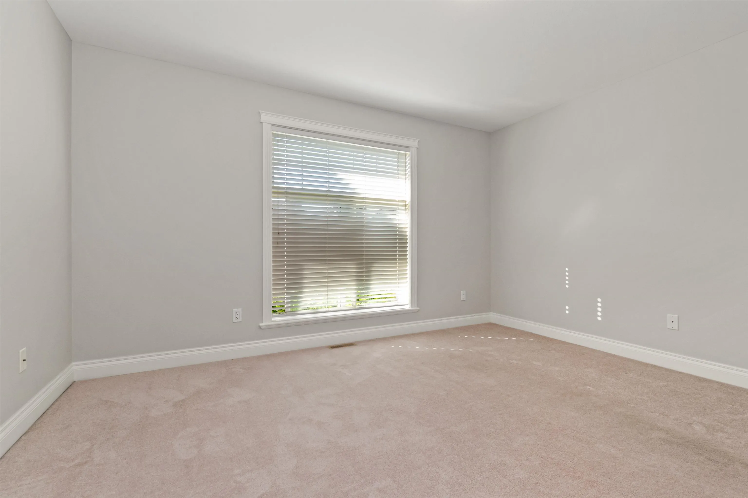5 45752 Stevenson Road