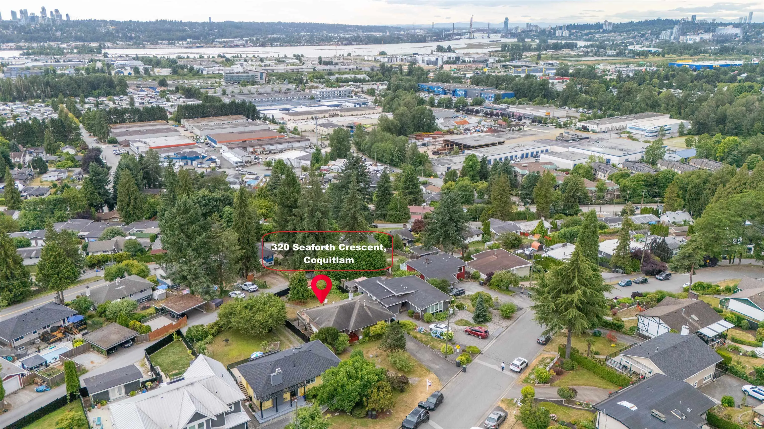 320 Seaforth Crescent