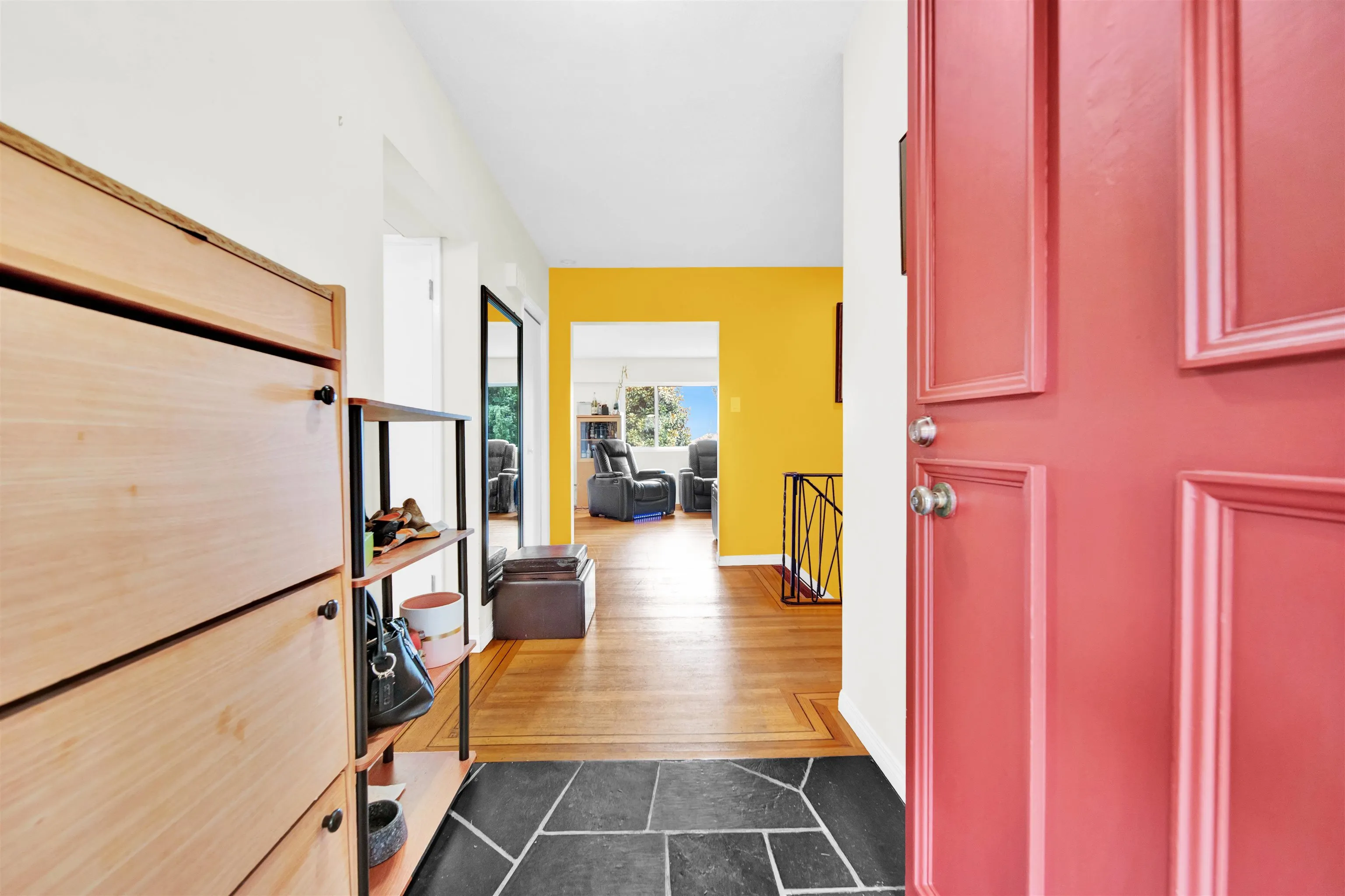 320 Seaforth Crescent