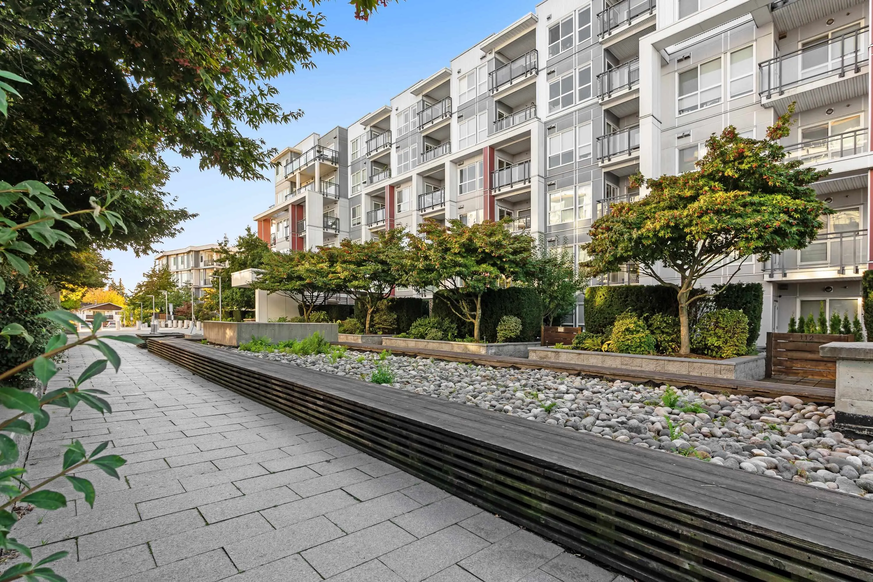 208 10011 River Drive