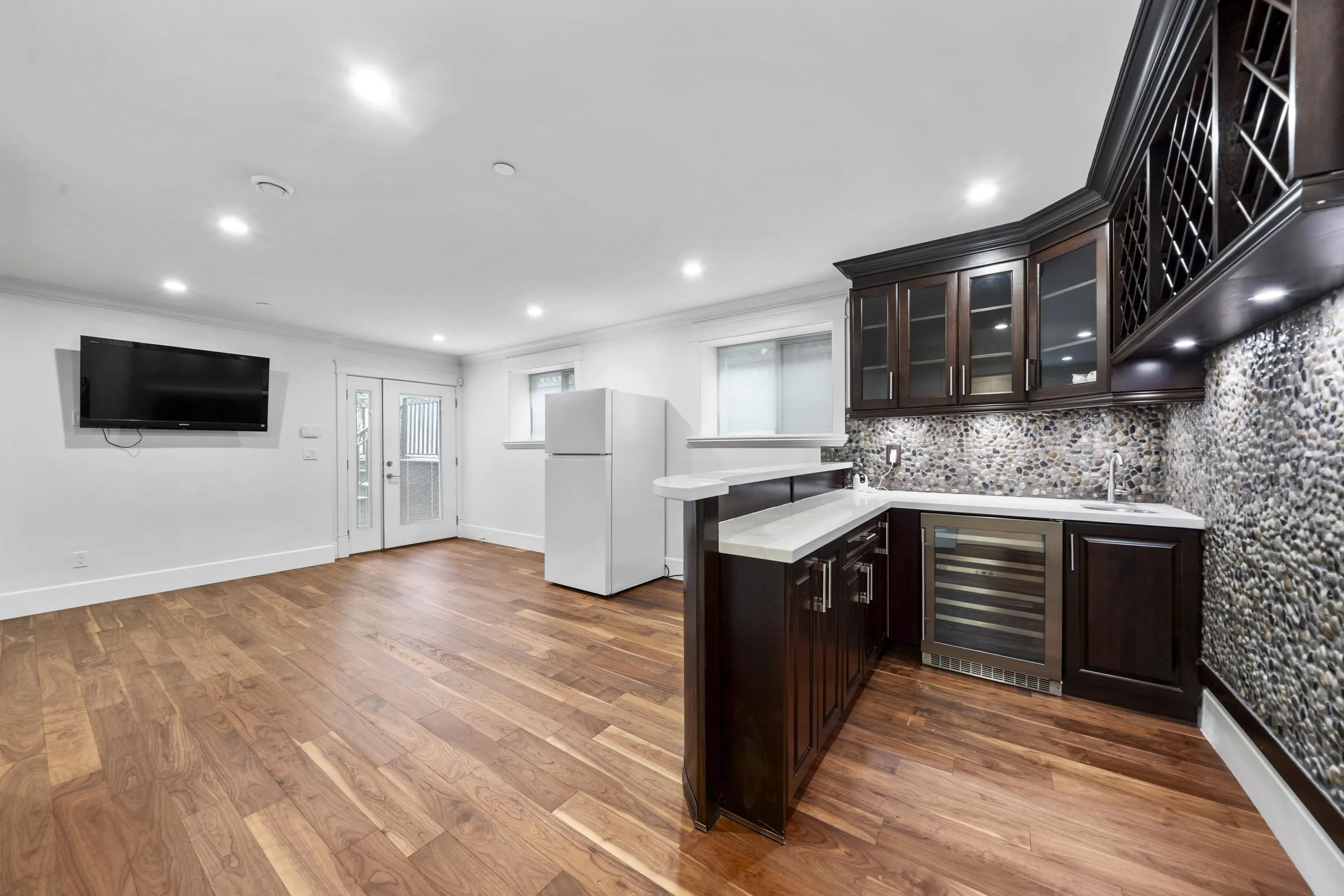 3339 W 27th Avenue