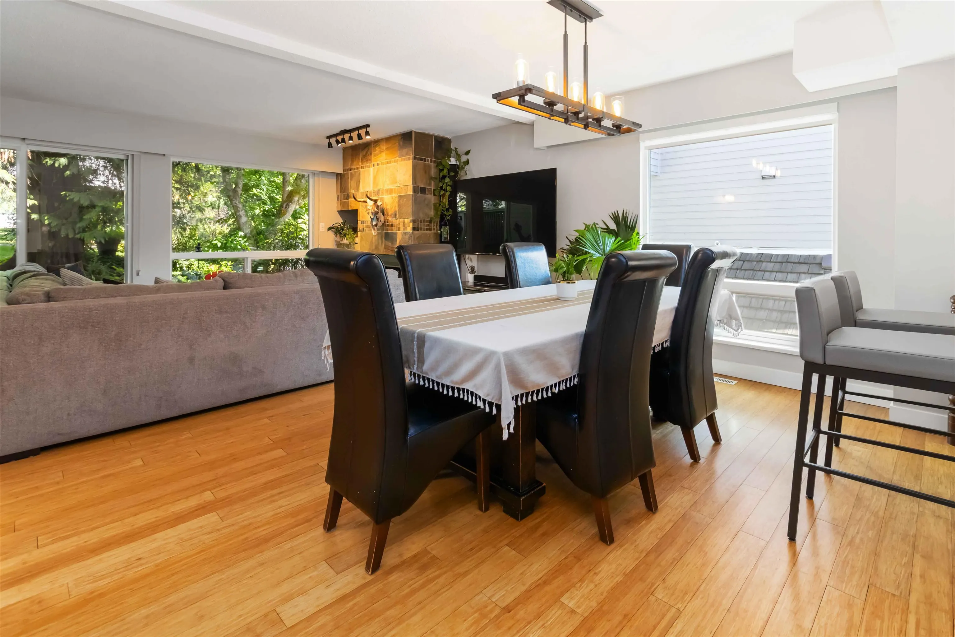 8187 Forest Grove Drive