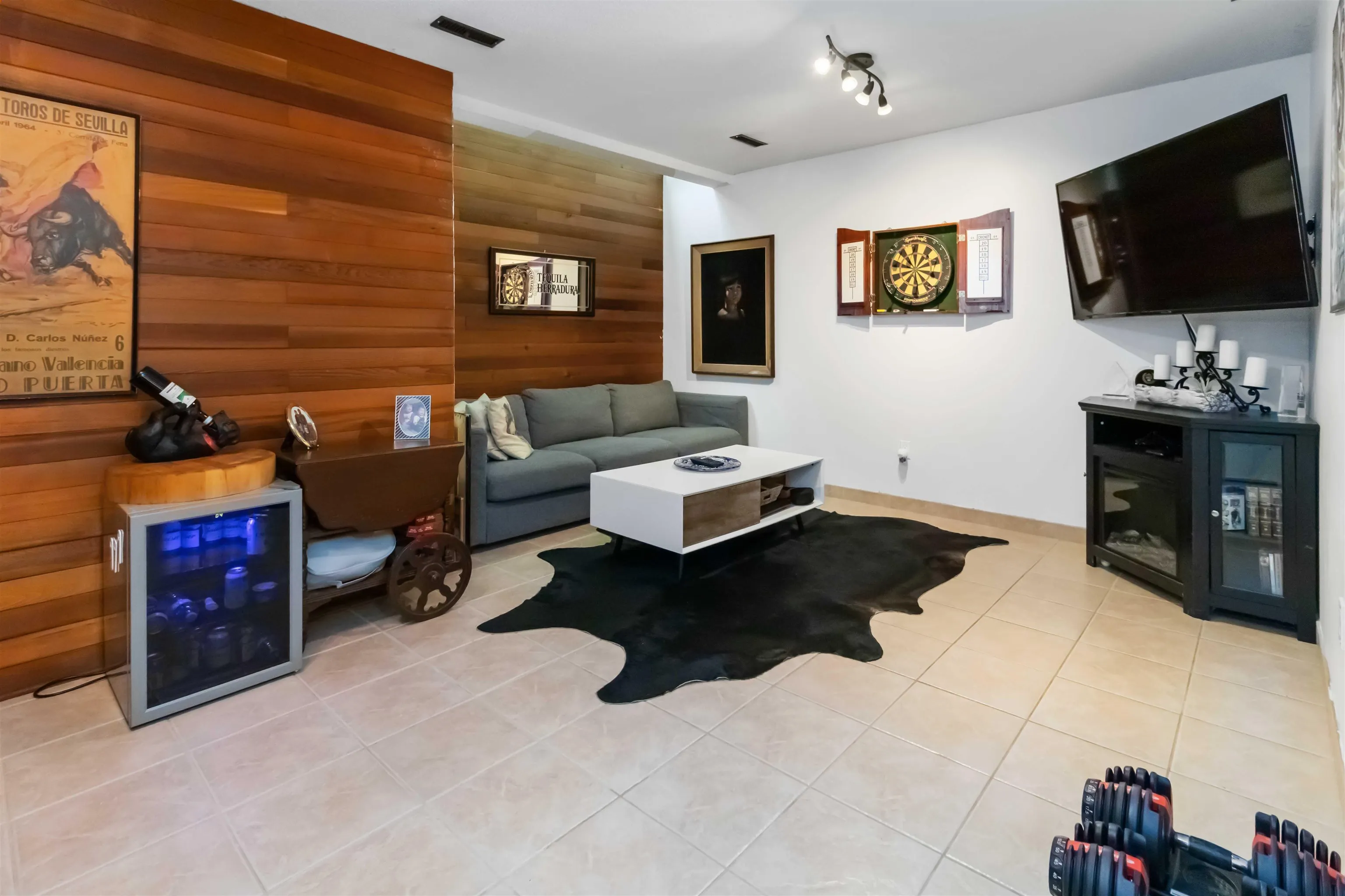 8187 Forest Grove Drive