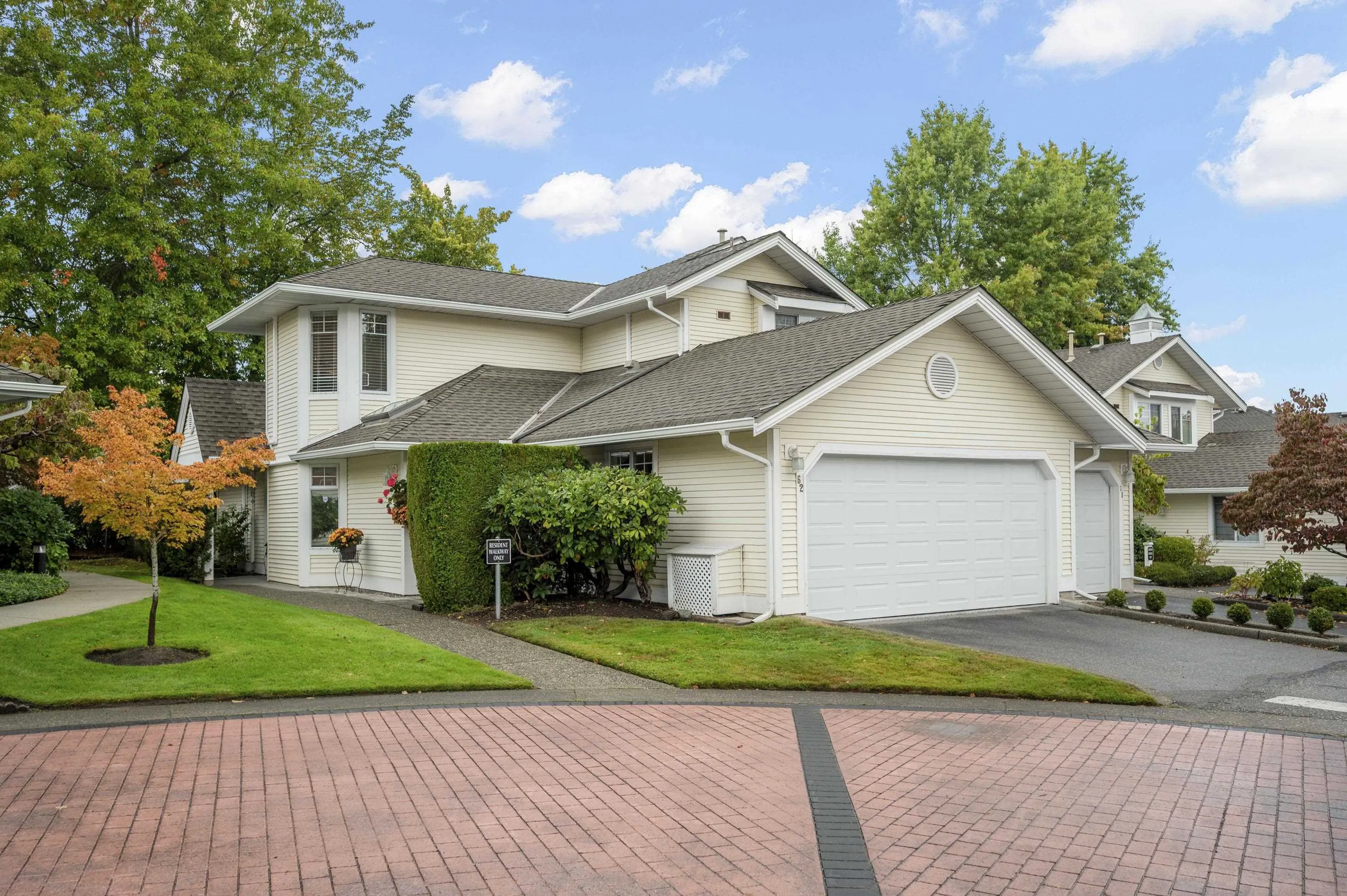 62 8737 212th Street