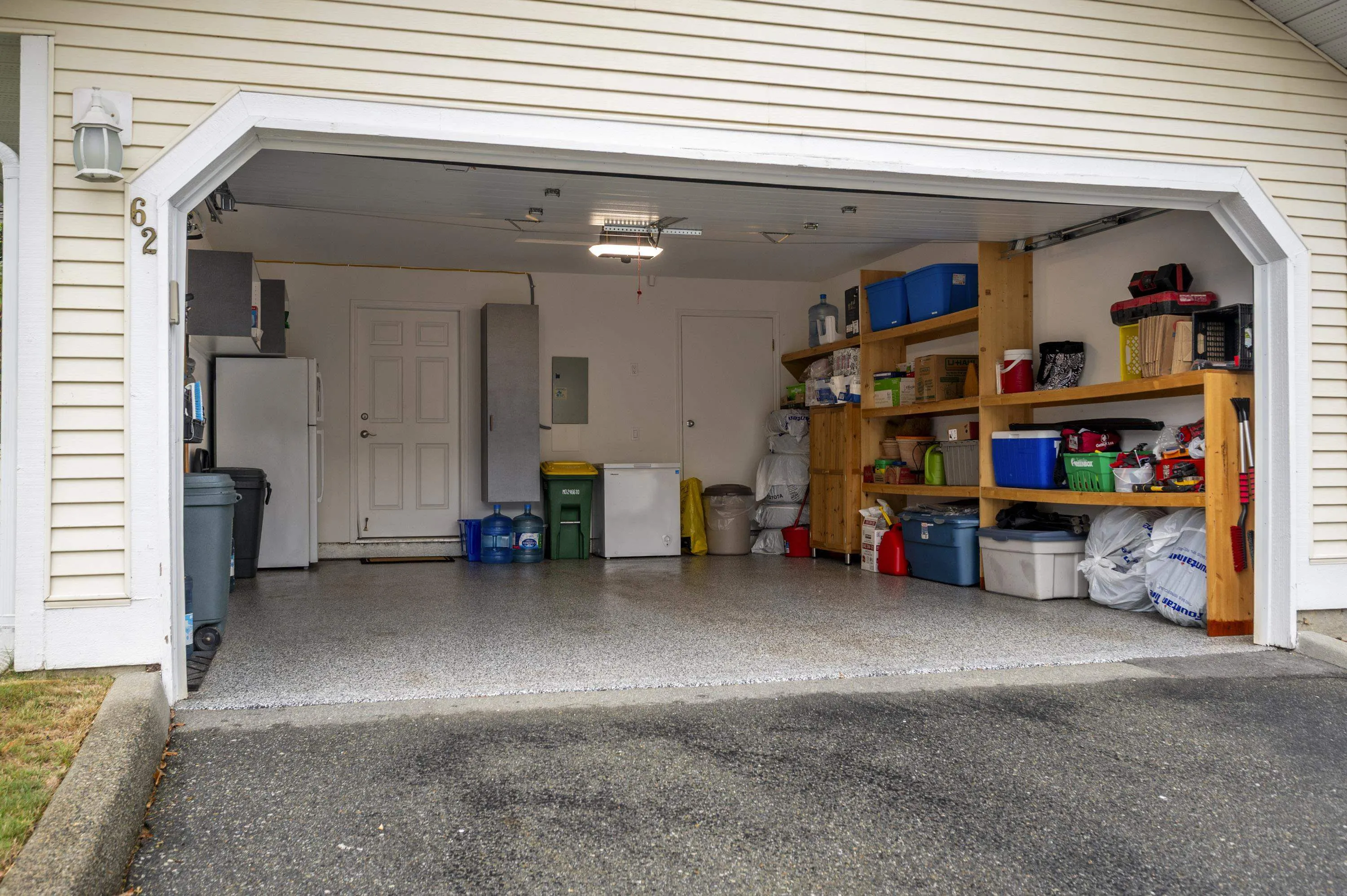 62 8737 212th Street
