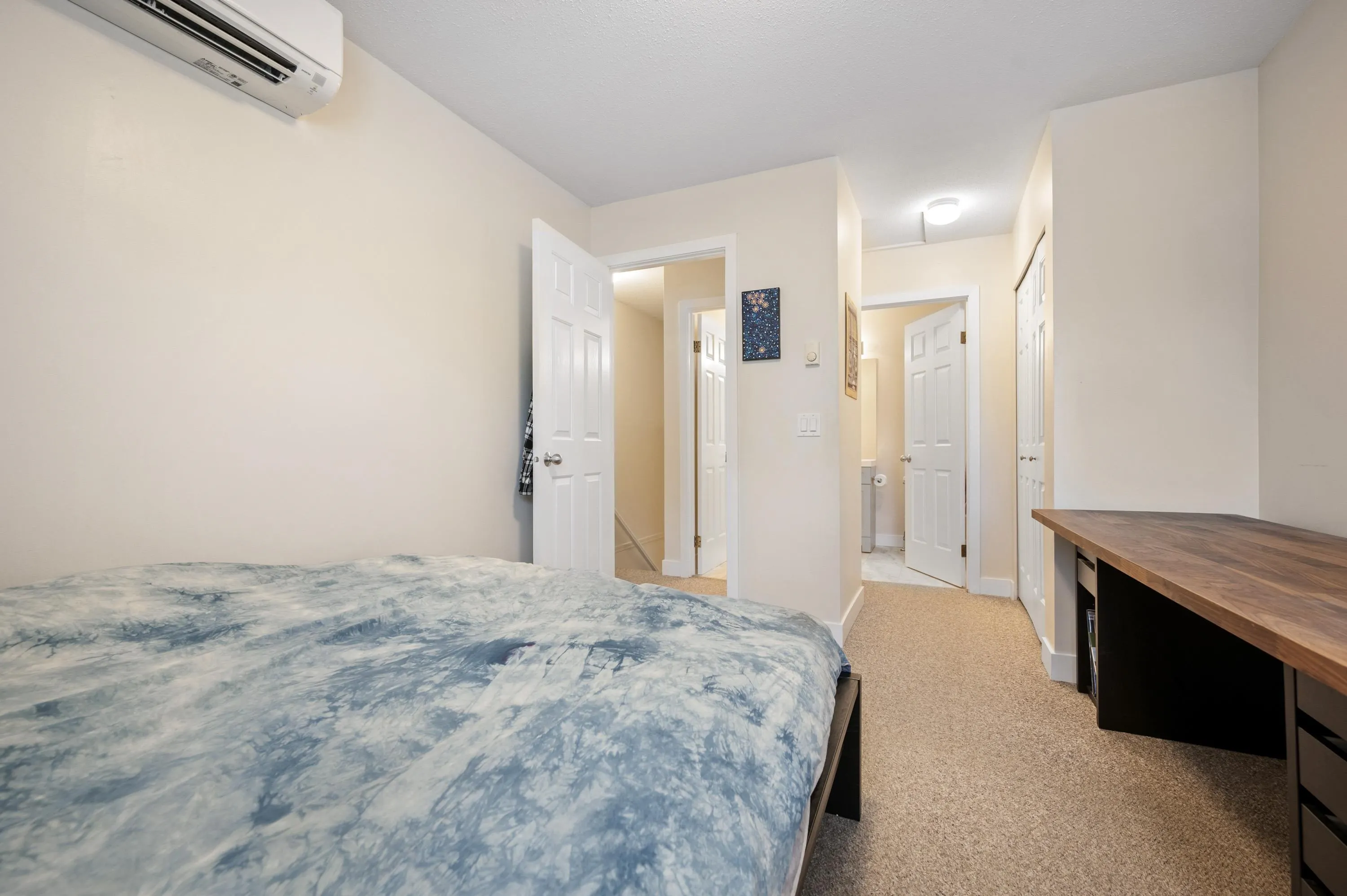 62 8737 212th Street